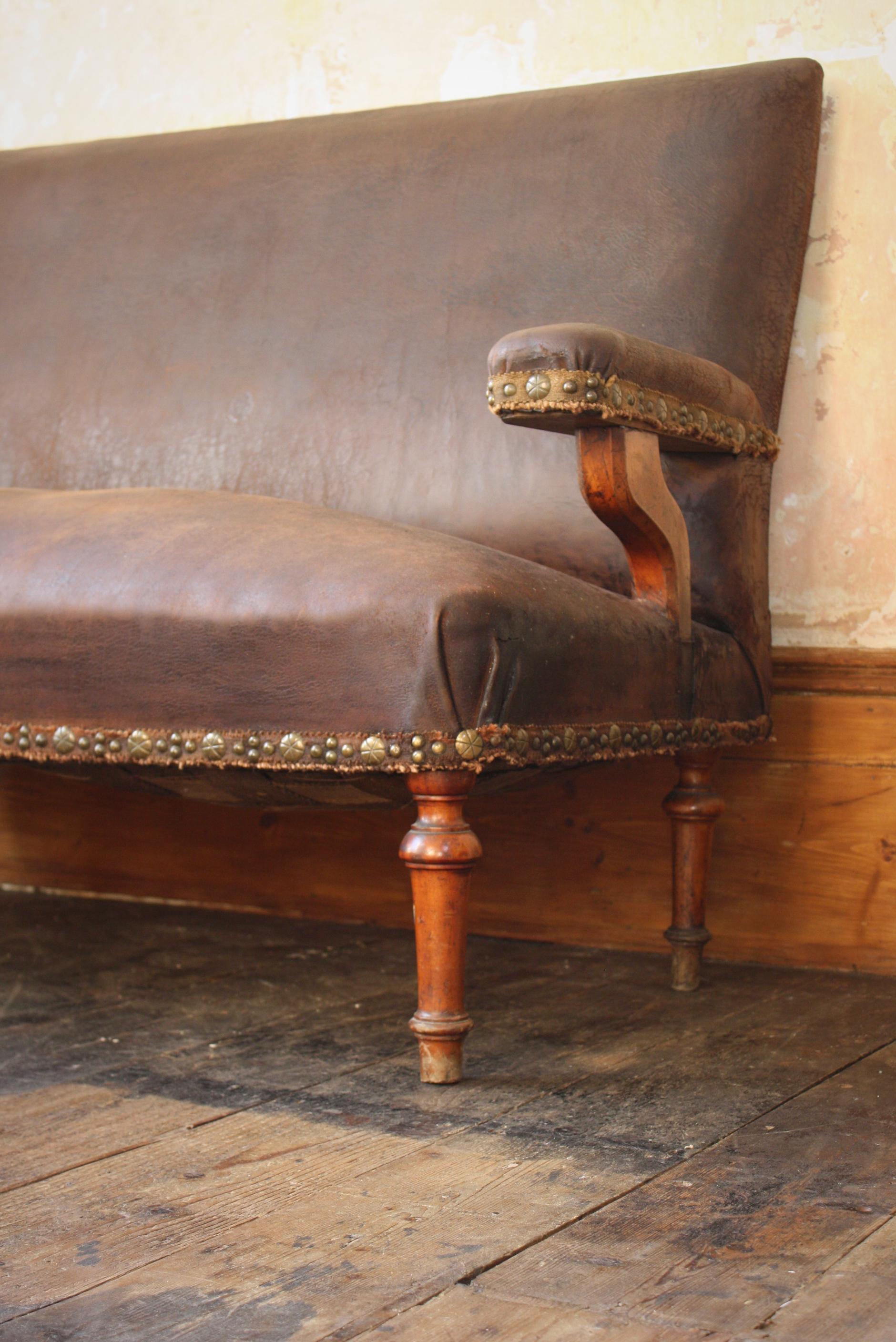 Circa 1880 French Oak & Leather Hall Settle Sofa 6