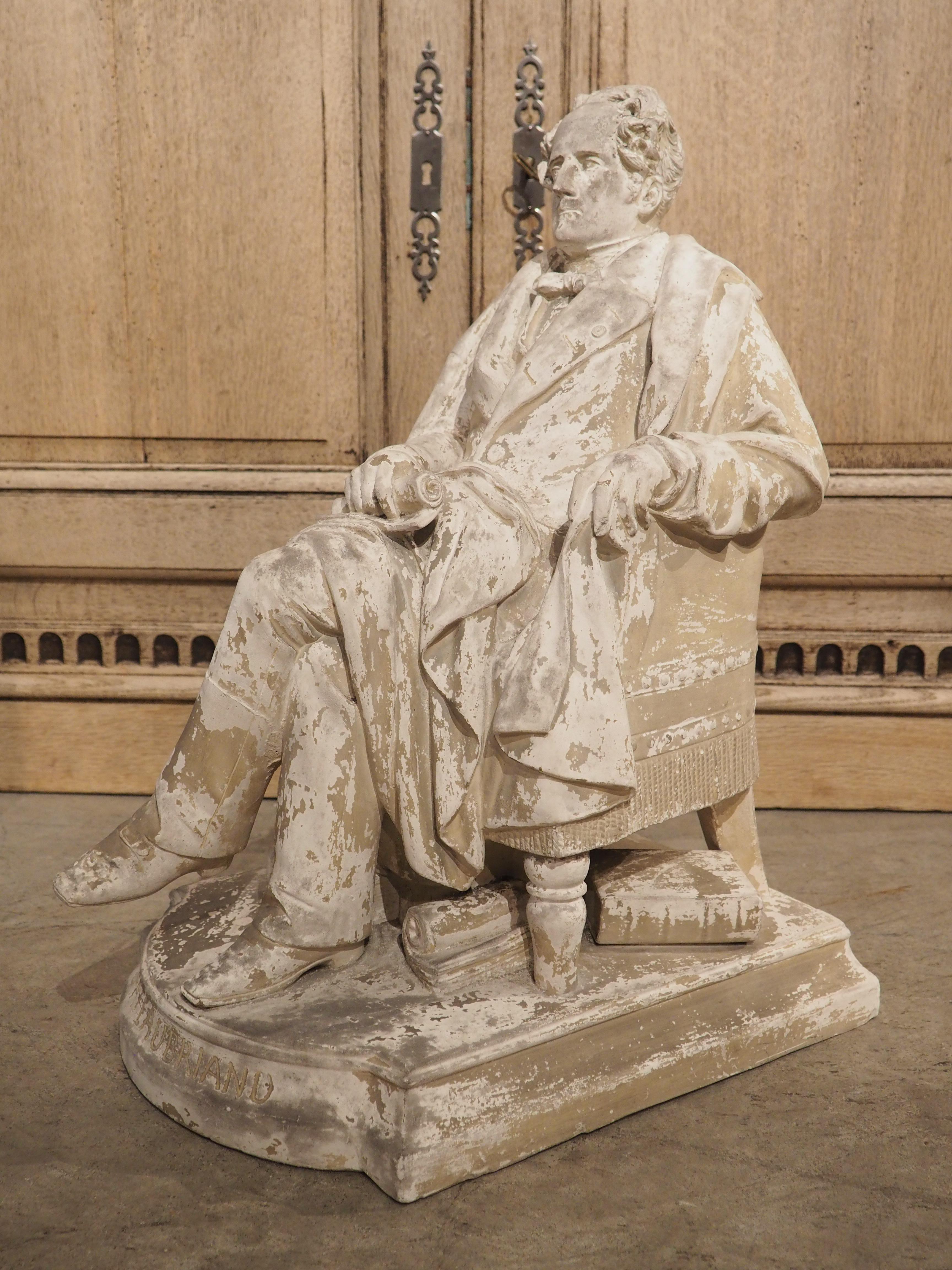 Sculpture française en plâtre datant d'environ 1880 représentant François René De Chateaubriand en vente 10