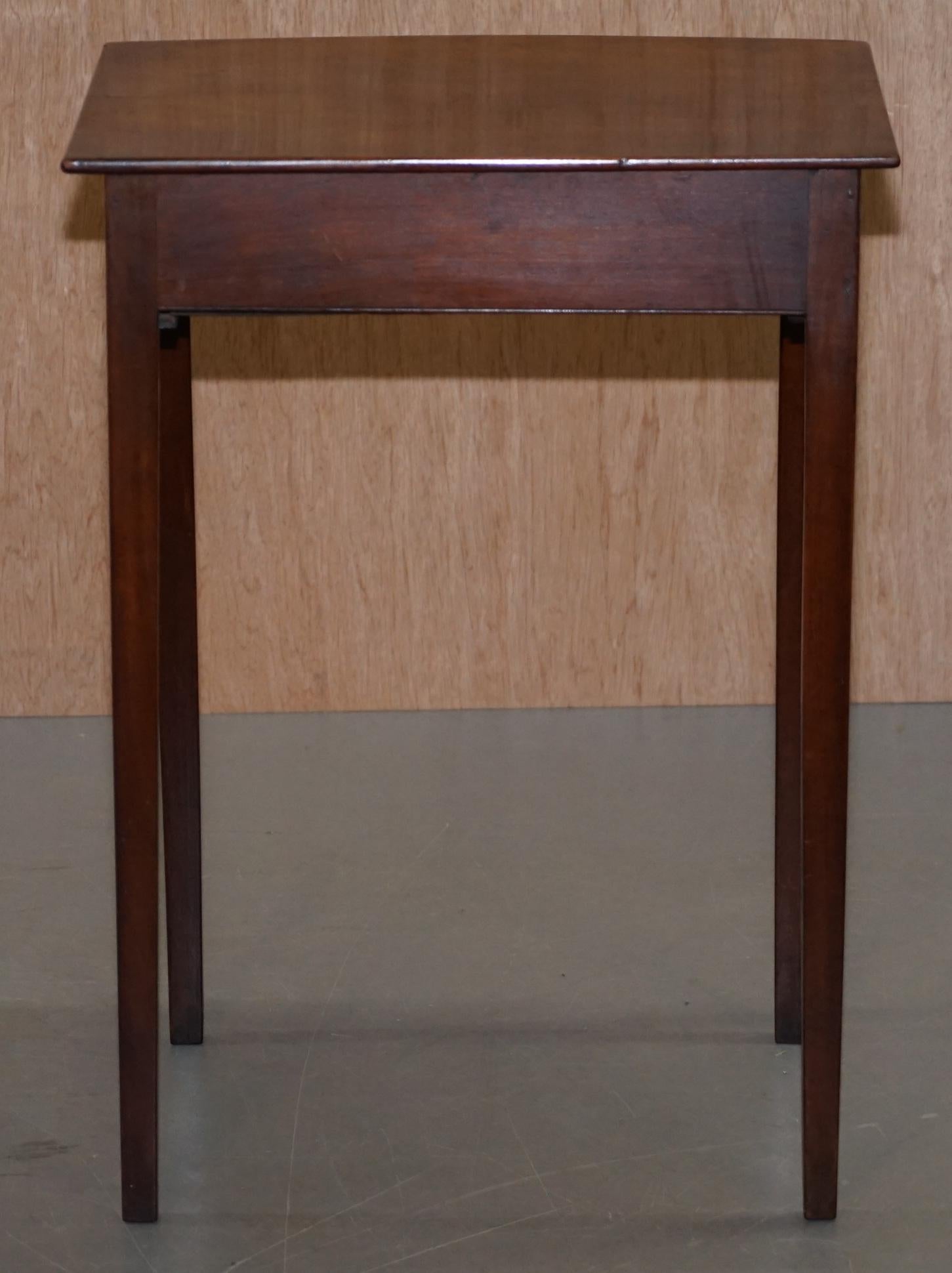 Victorian Mahogany Single Drawer Side End Lamp Wine Occasional Table, circa 1880 4