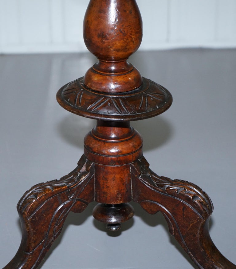 Walnut and Hardwood  Marquetry Inlaid Chess Games Table Tripod Base, circa 1880 For Sale 5