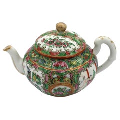 Antique Circa 1880s Chinese Export Rose Medallion Tea Pot & Cover