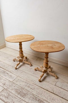 Pair of Birch Four Legged Baluster Rounded Oval Side Sofa Tables, circa 1880s
