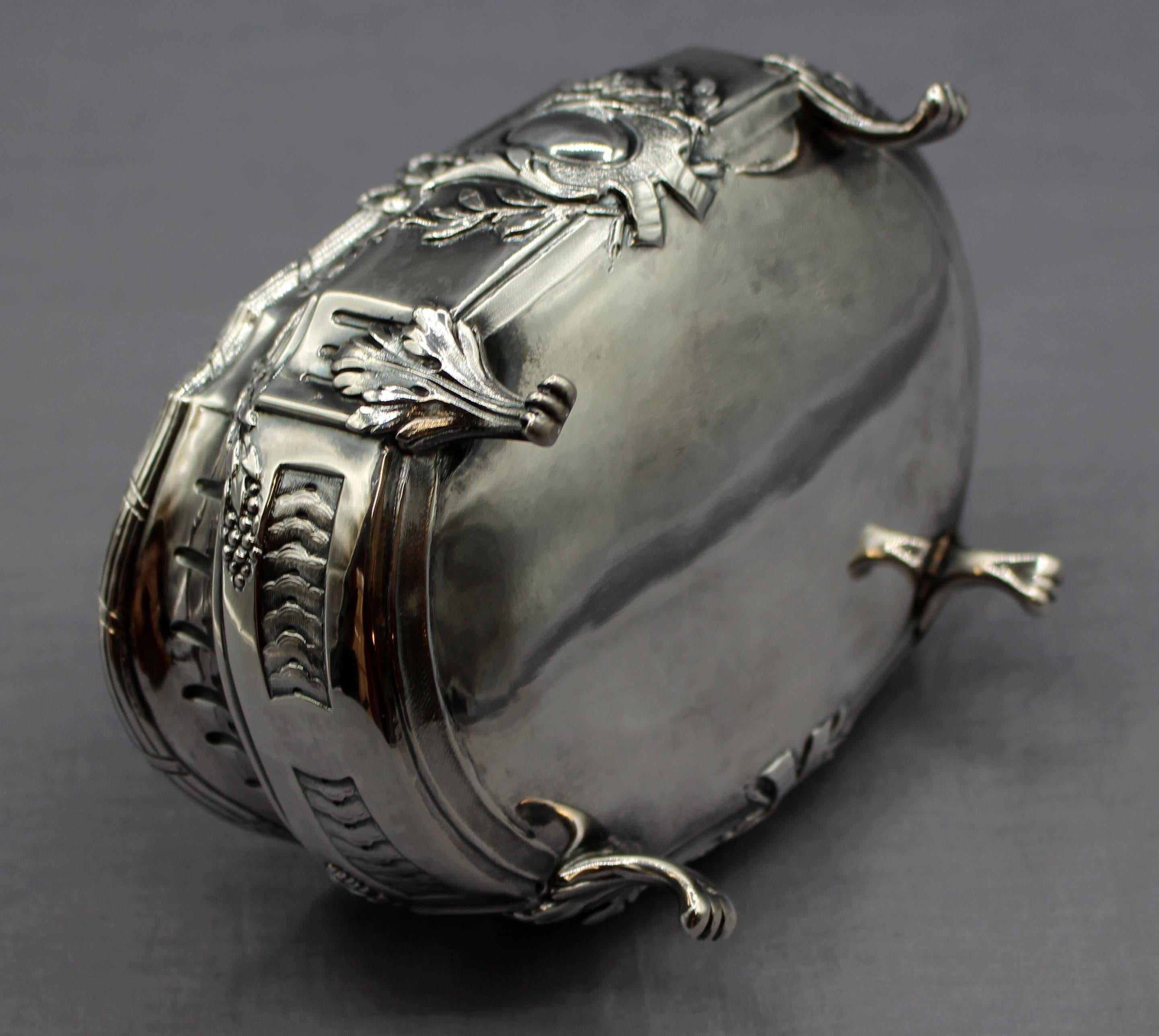 Parisian Silver Bowl in Cartouche Form, circa 1880s 1