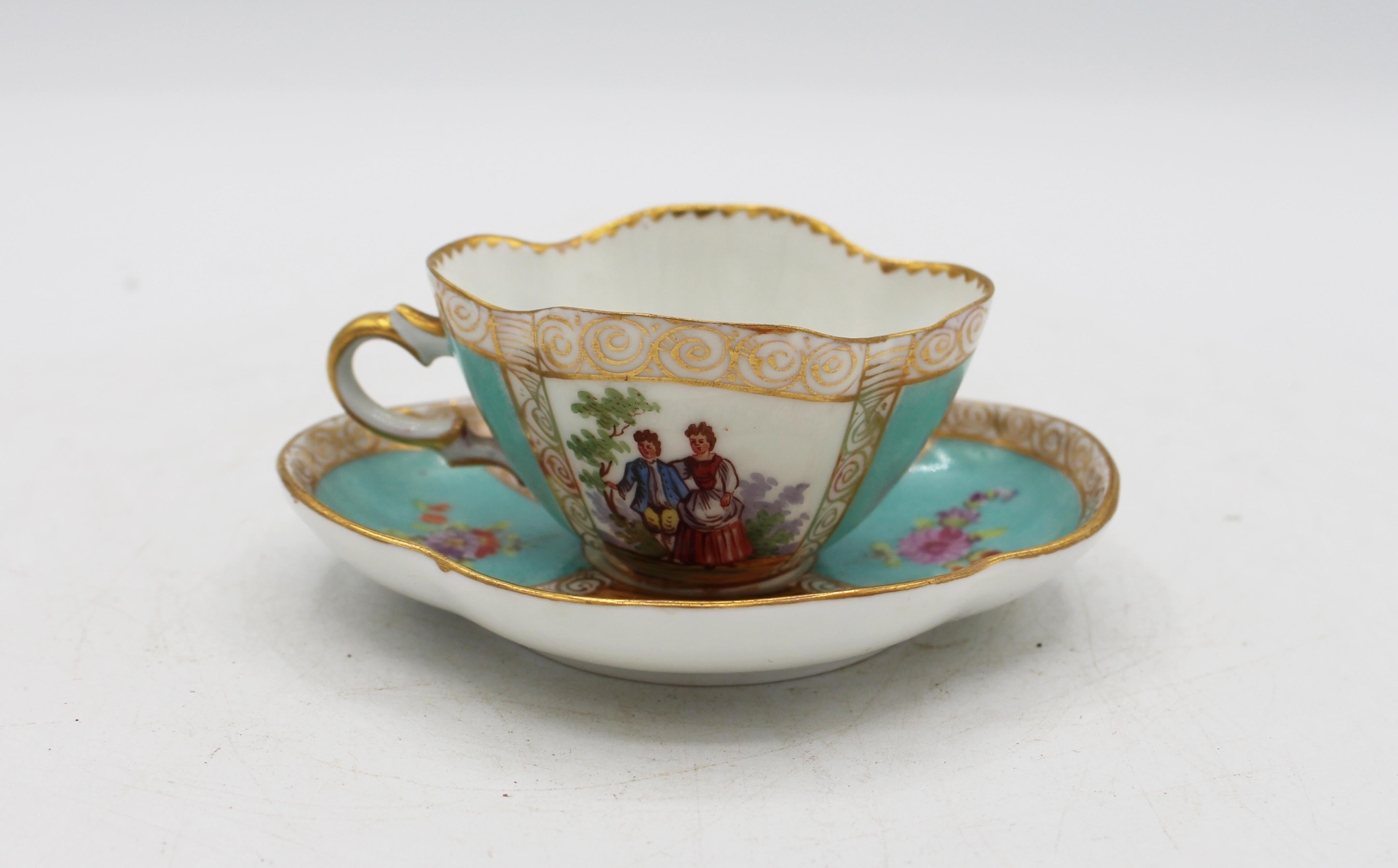 Art nouveau Circa 1888-1916 Richard Klemm, Dresden Quatrefoil Demitasse Cup & Saucer en vente