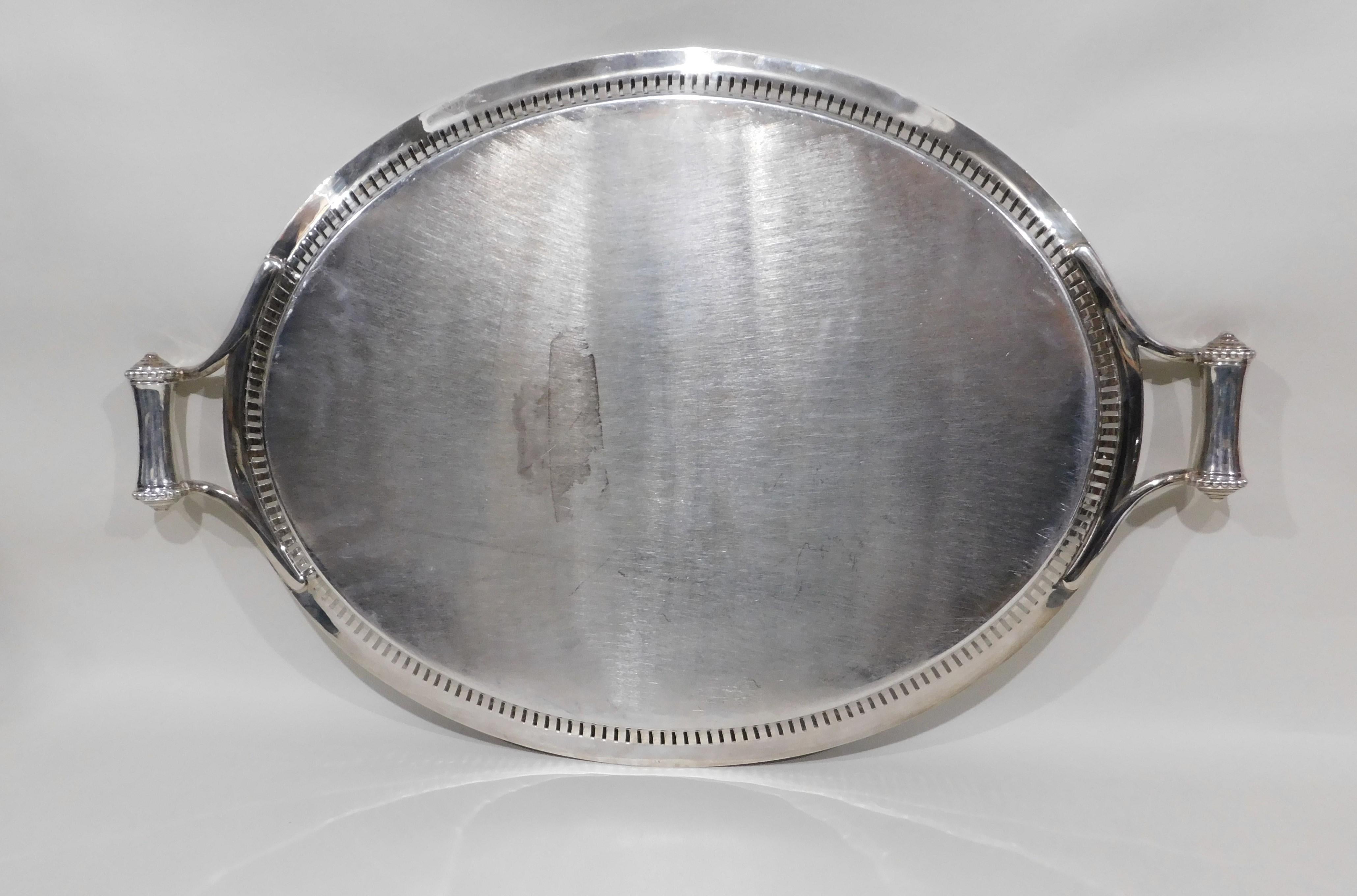 Large Vintage Oval English Silver Plated Serving Tray with Handles, circa 1890 5