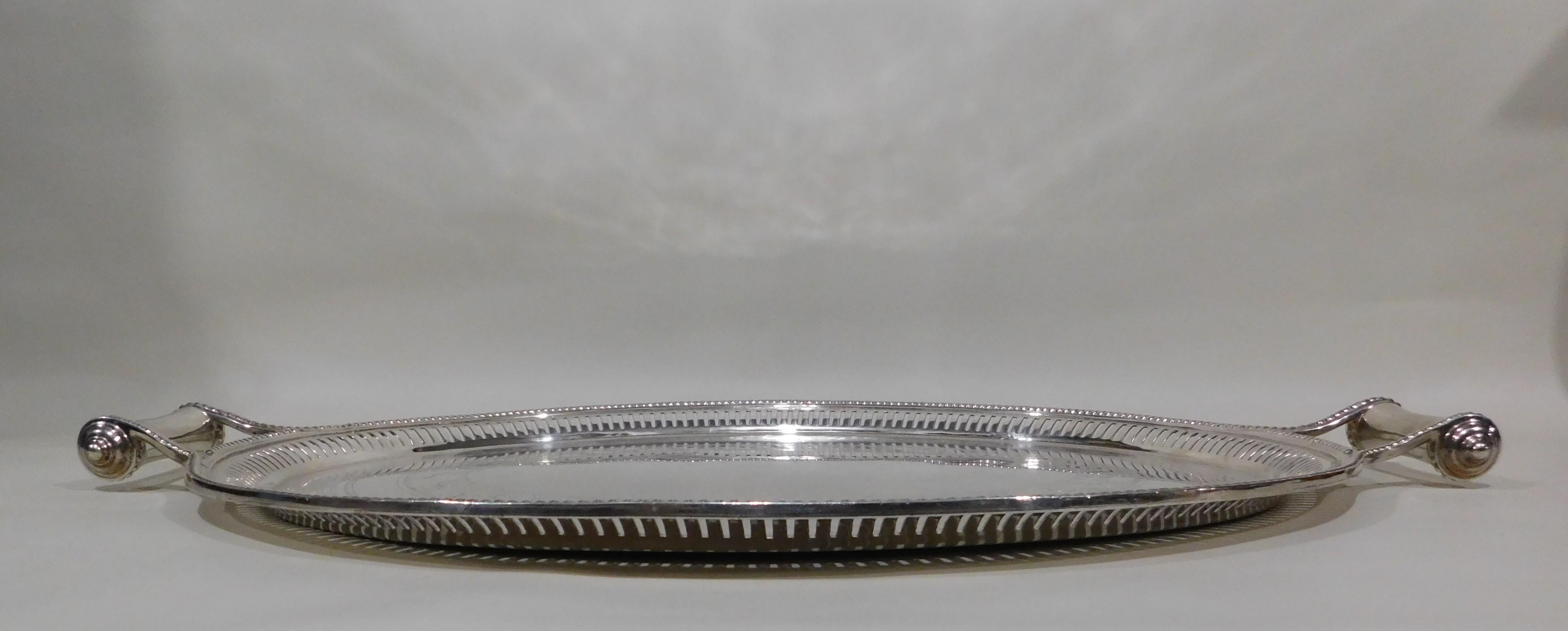 Large Vintage Oval English Silver Plated Serving Tray with Handles, circa 1890 2