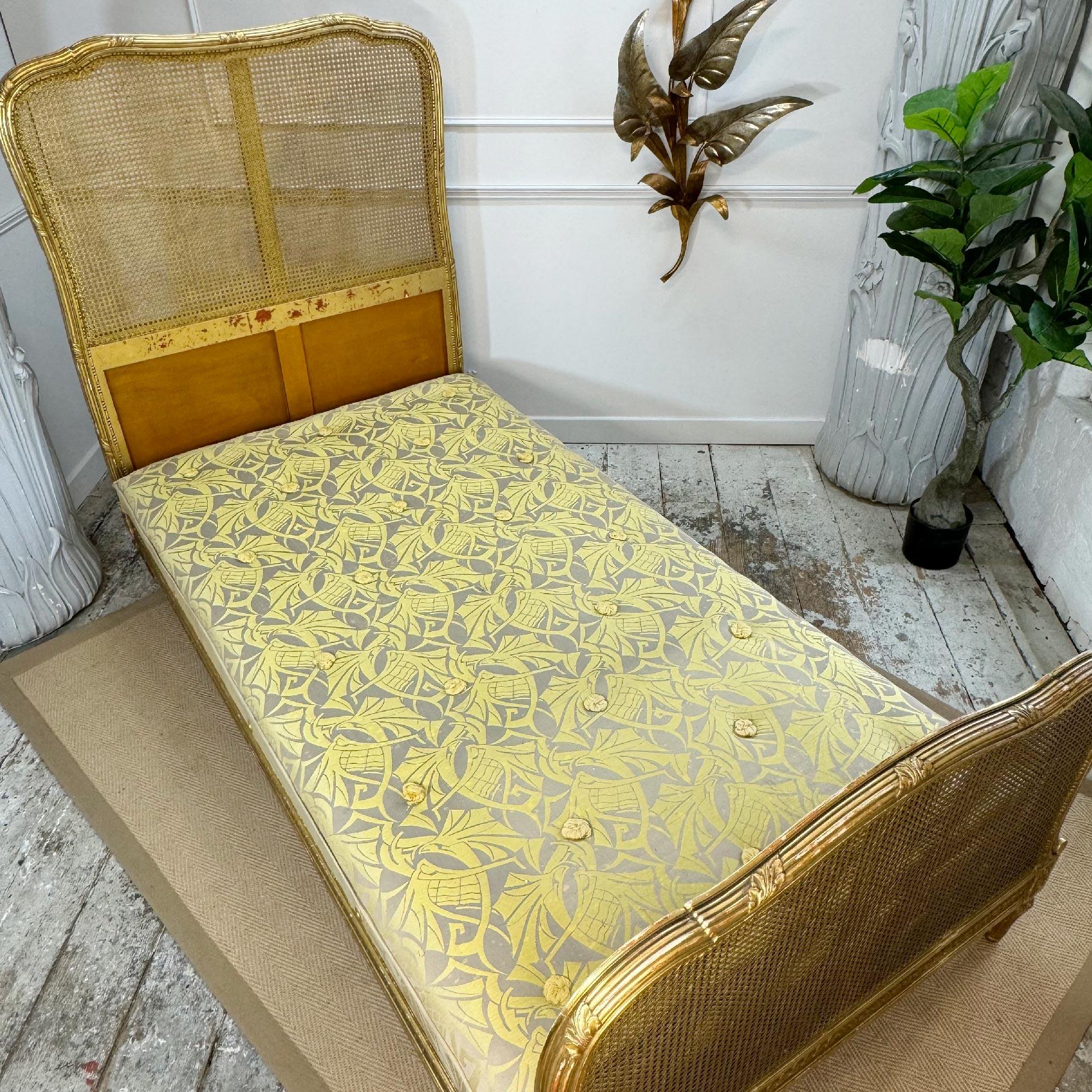 Circa 1890 Maple and Co of England Giltwood Bergere Cane Bed For Sale 8