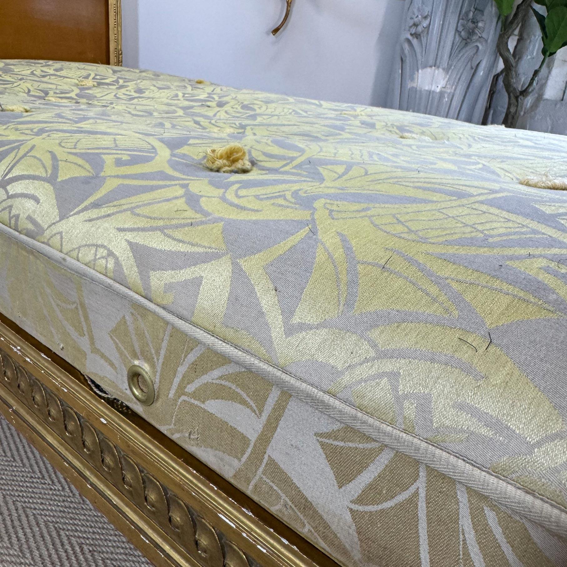 Circa 1890 Maple and Co of England Giltwood Bergere Cane Bed For Sale 10