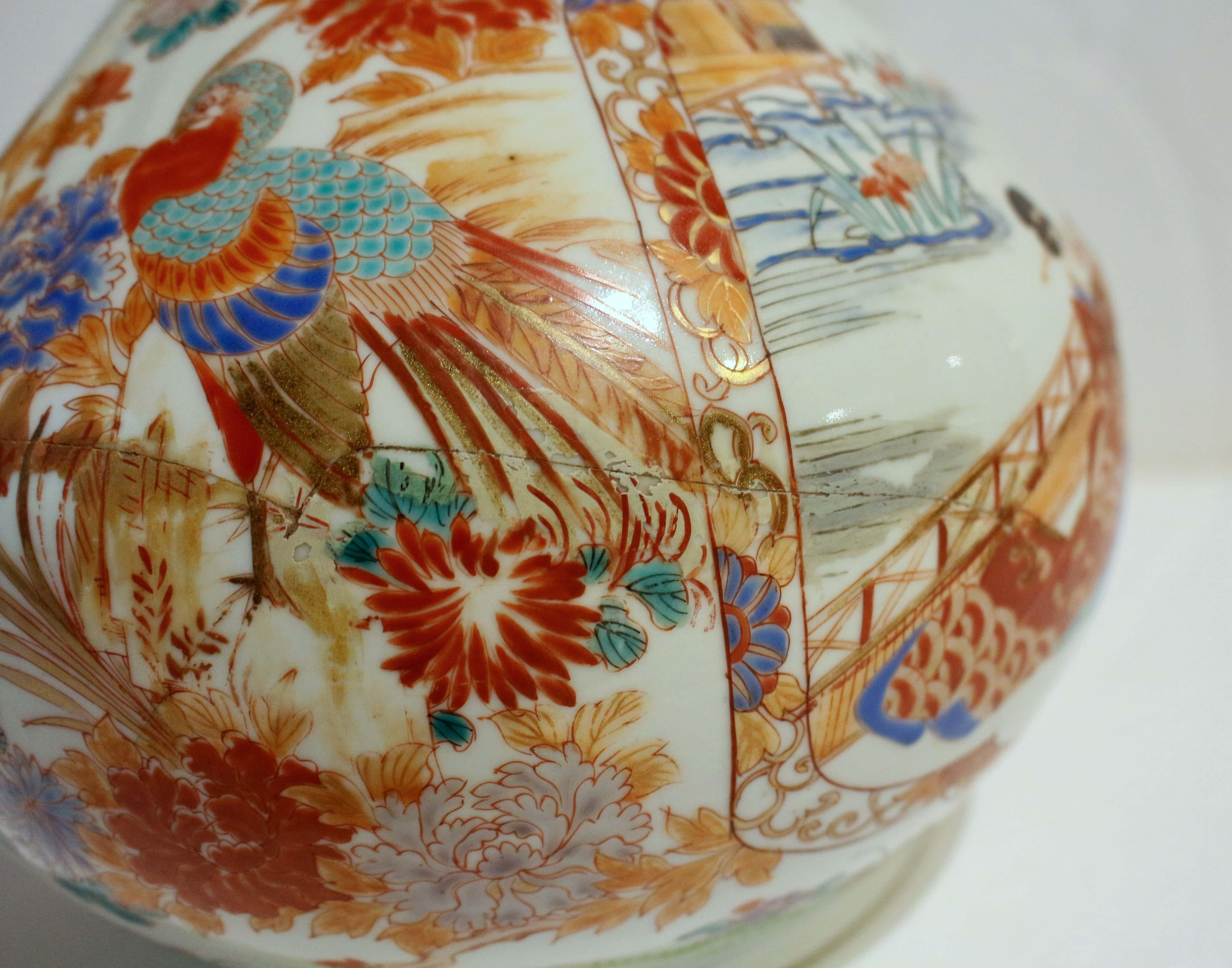Circa 1890 Pair of Japanese Imari Vases For Sale 8
