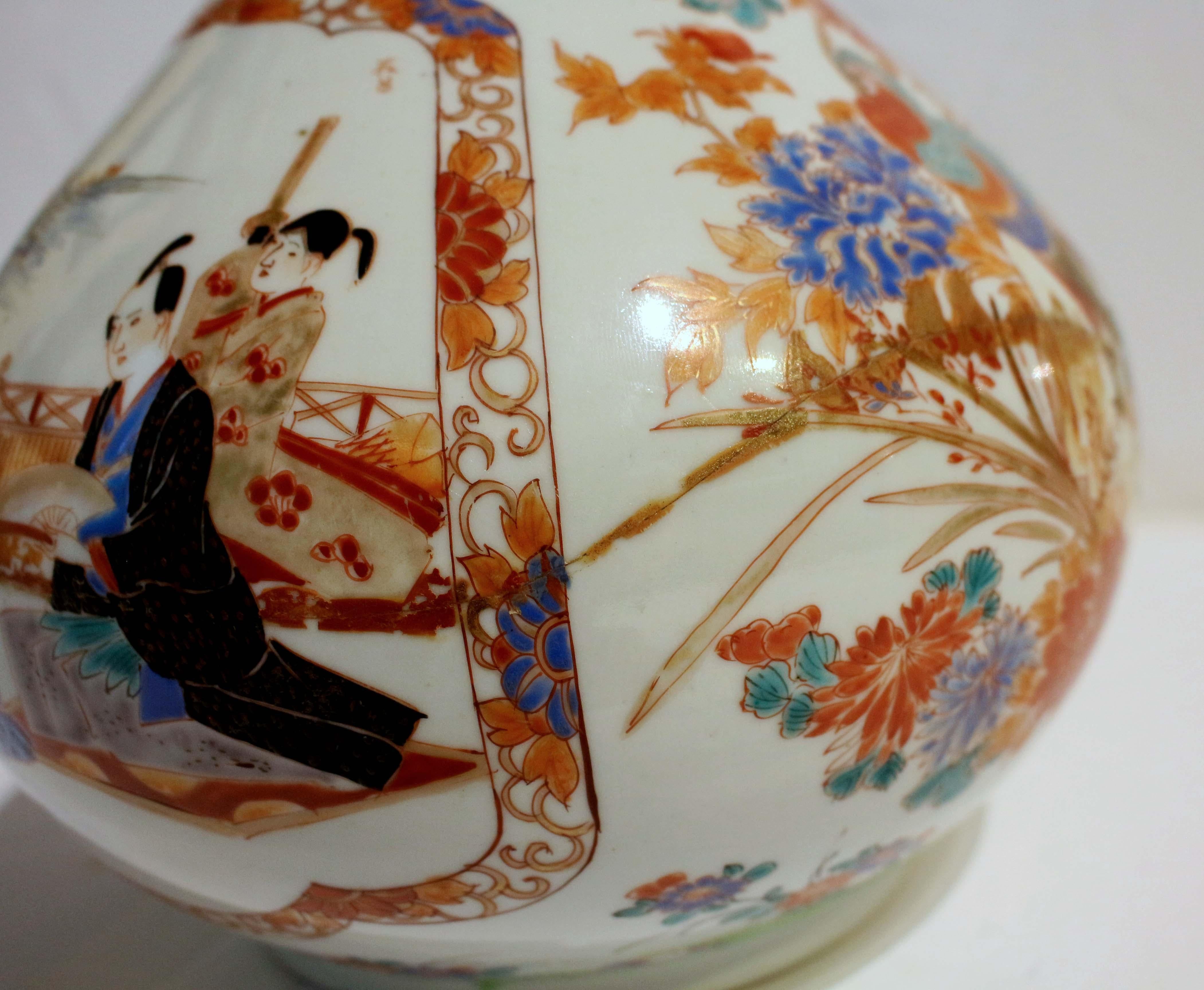 Circa 1890 Pair of Japanese Imari Vases For Sale 10