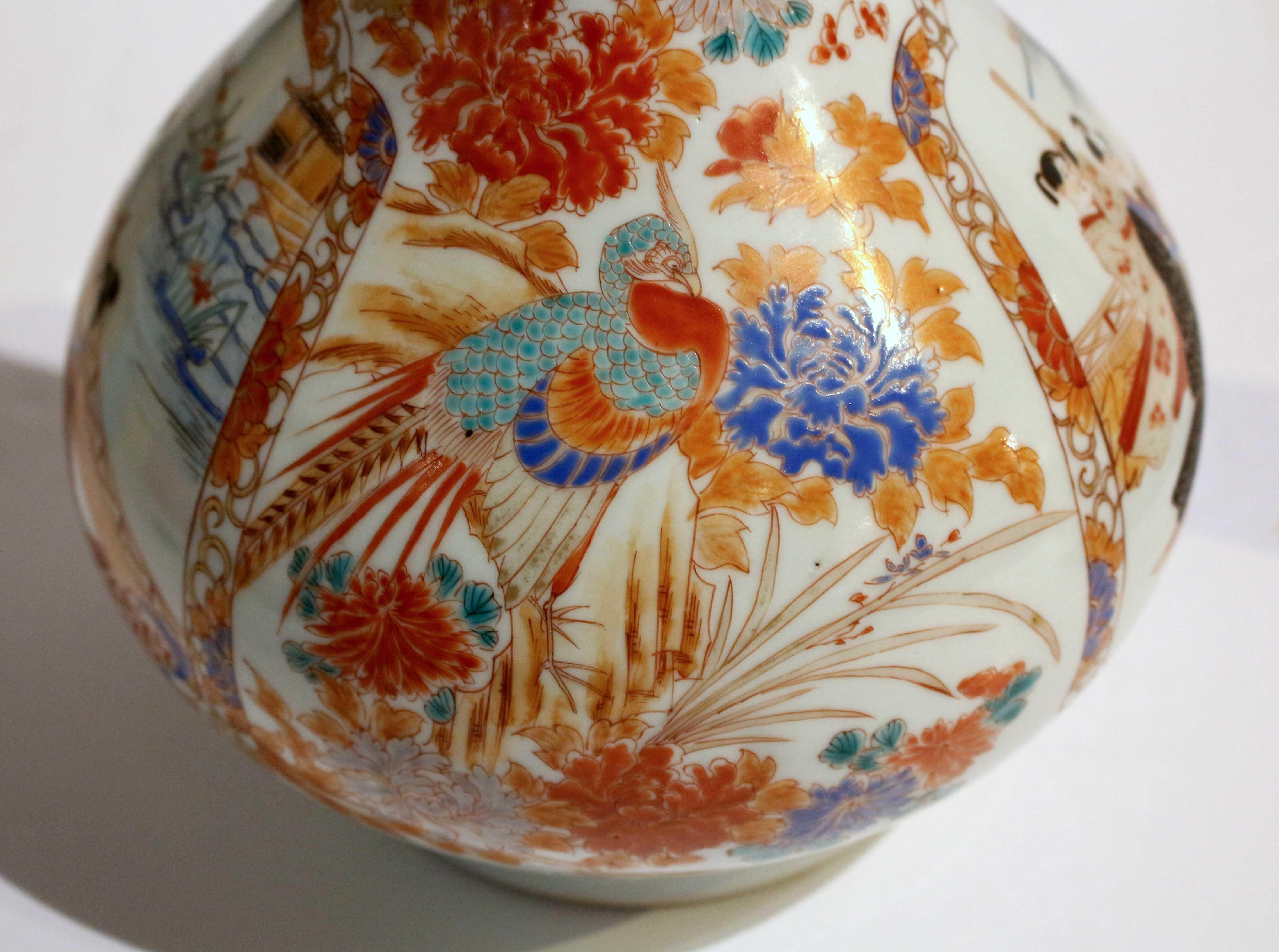 Circa 1890 Pair of Japanese Imari Vases For Sale 4