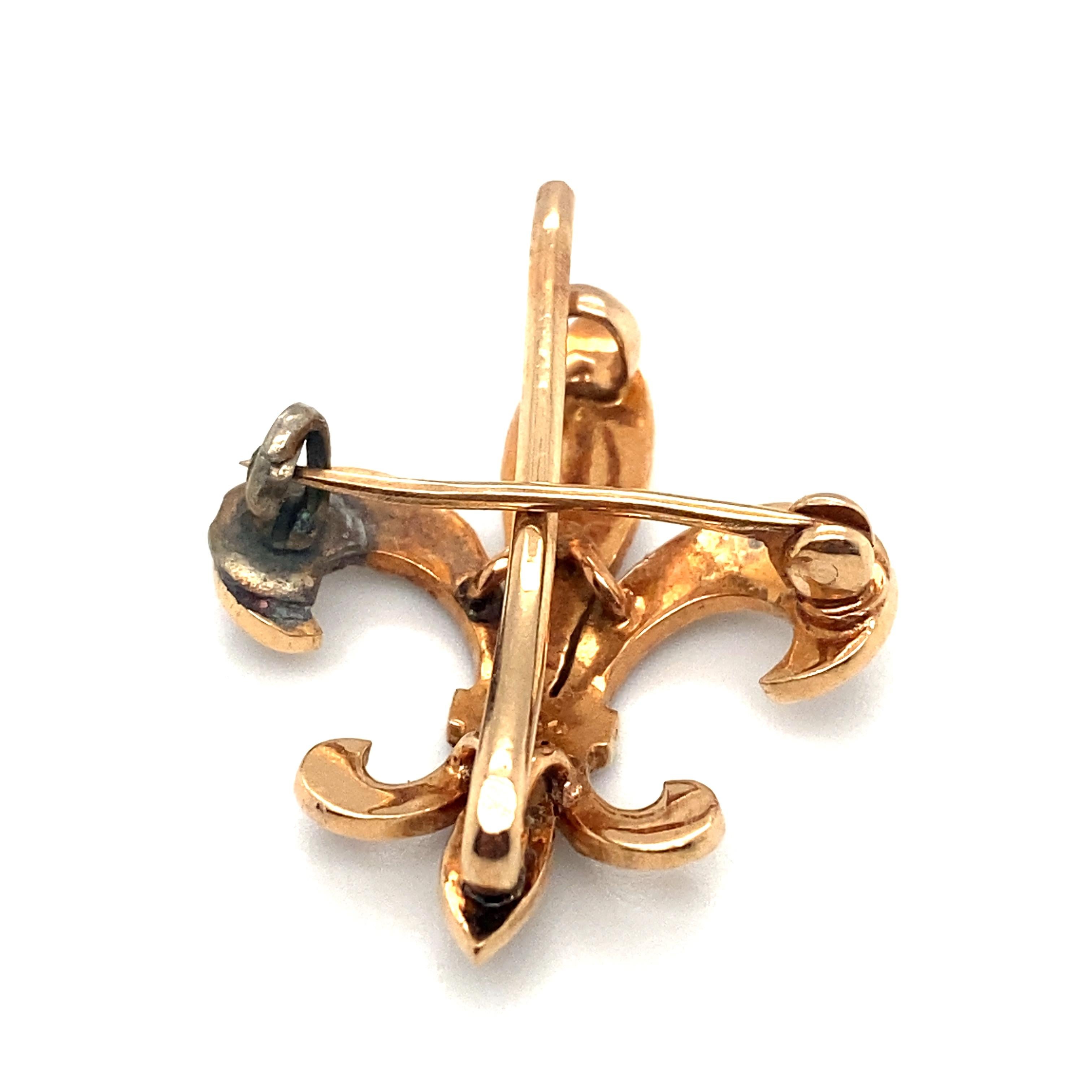 Late Victorian Circa 1890s French Fleur de Lis Seed Pearl Brooch in 14 Karat Yellow Gold For Sale
