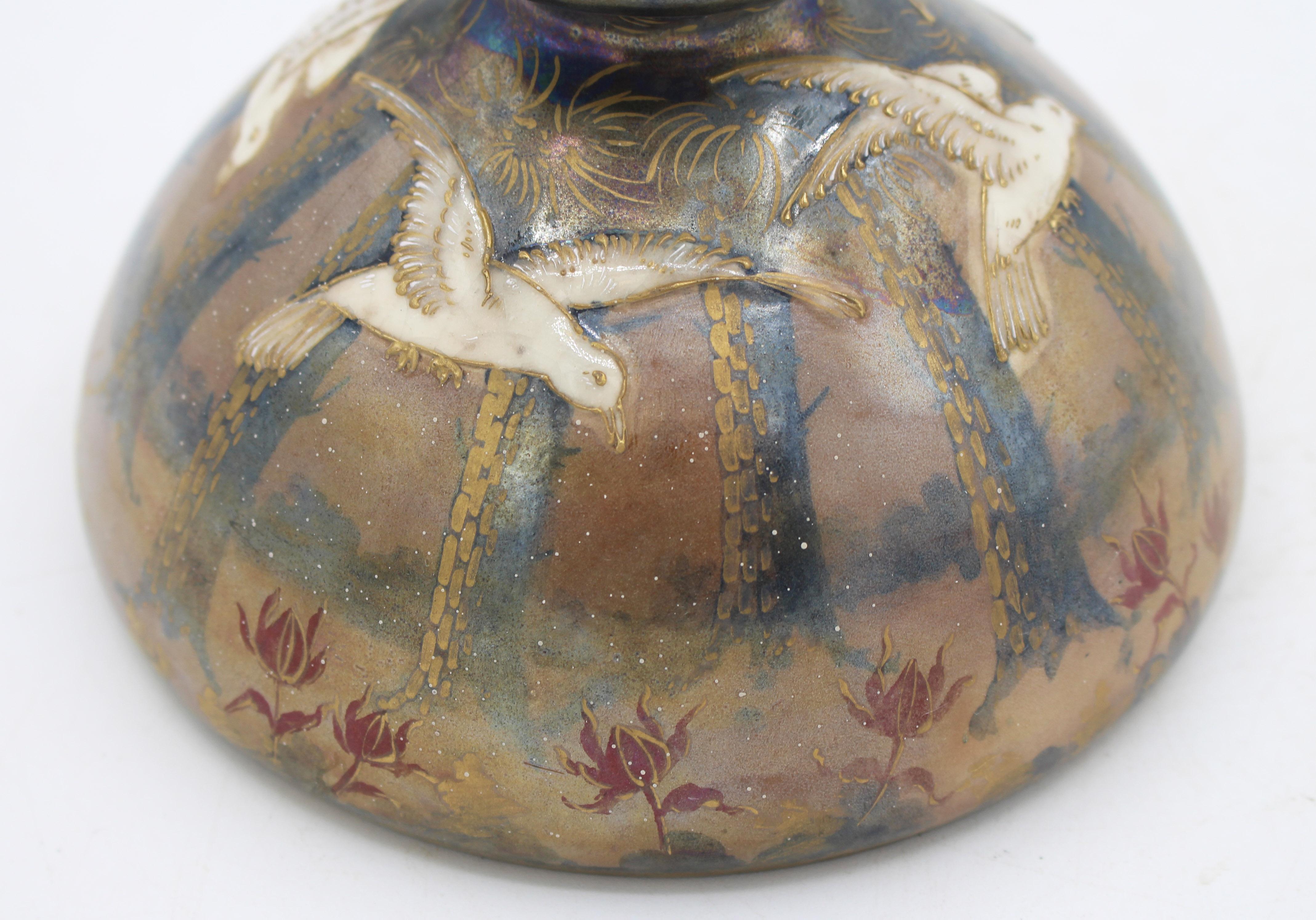 CIRCA 1893-1905 Österreichischer Paul Dachsel Entworfene Jugendstil-Keramik-Vase (Töpferwaren) im Angebot