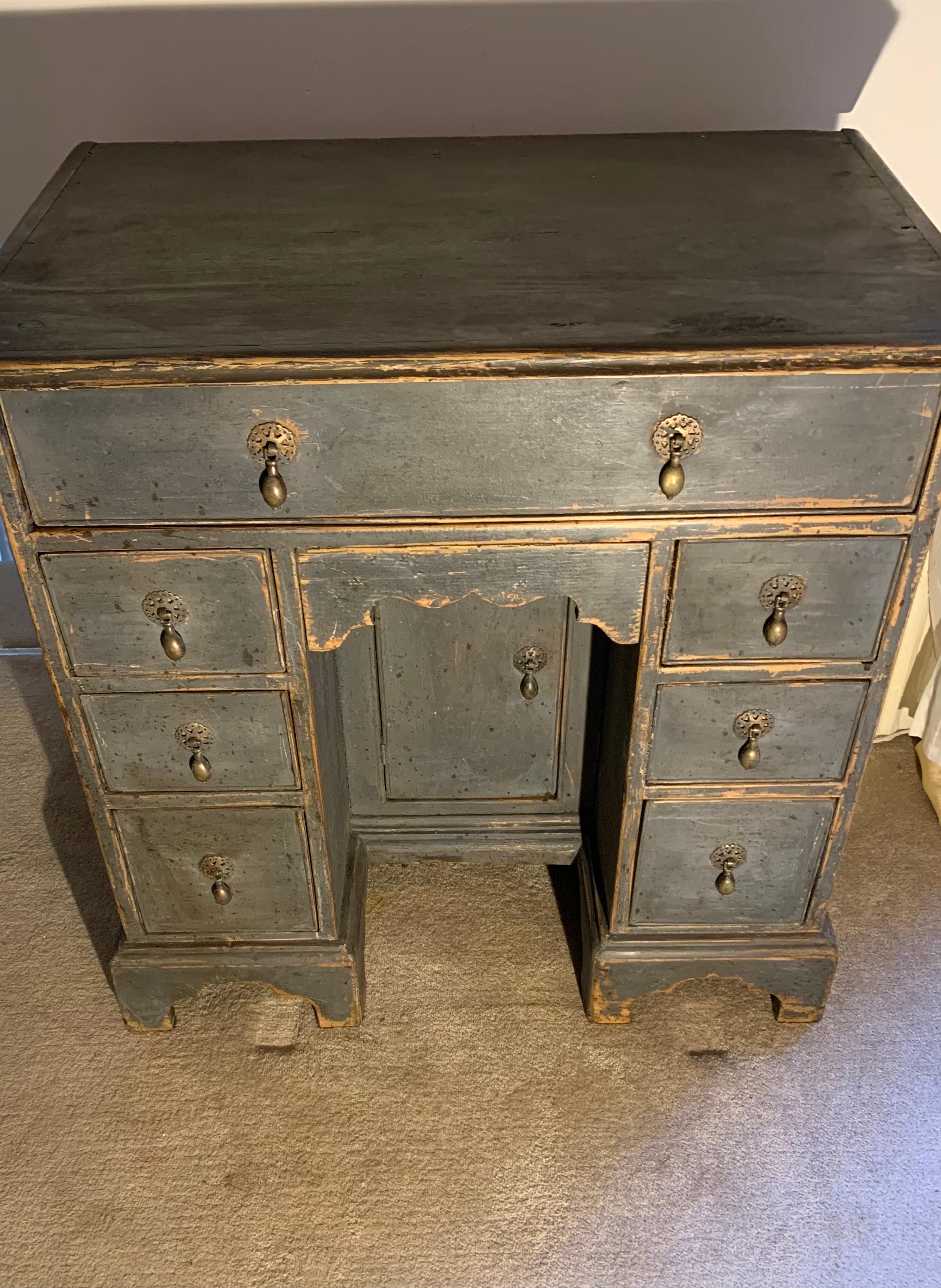Circa 18th Century English Unusual Size Painted Knee Hole Desk or Side Table For Sale 5