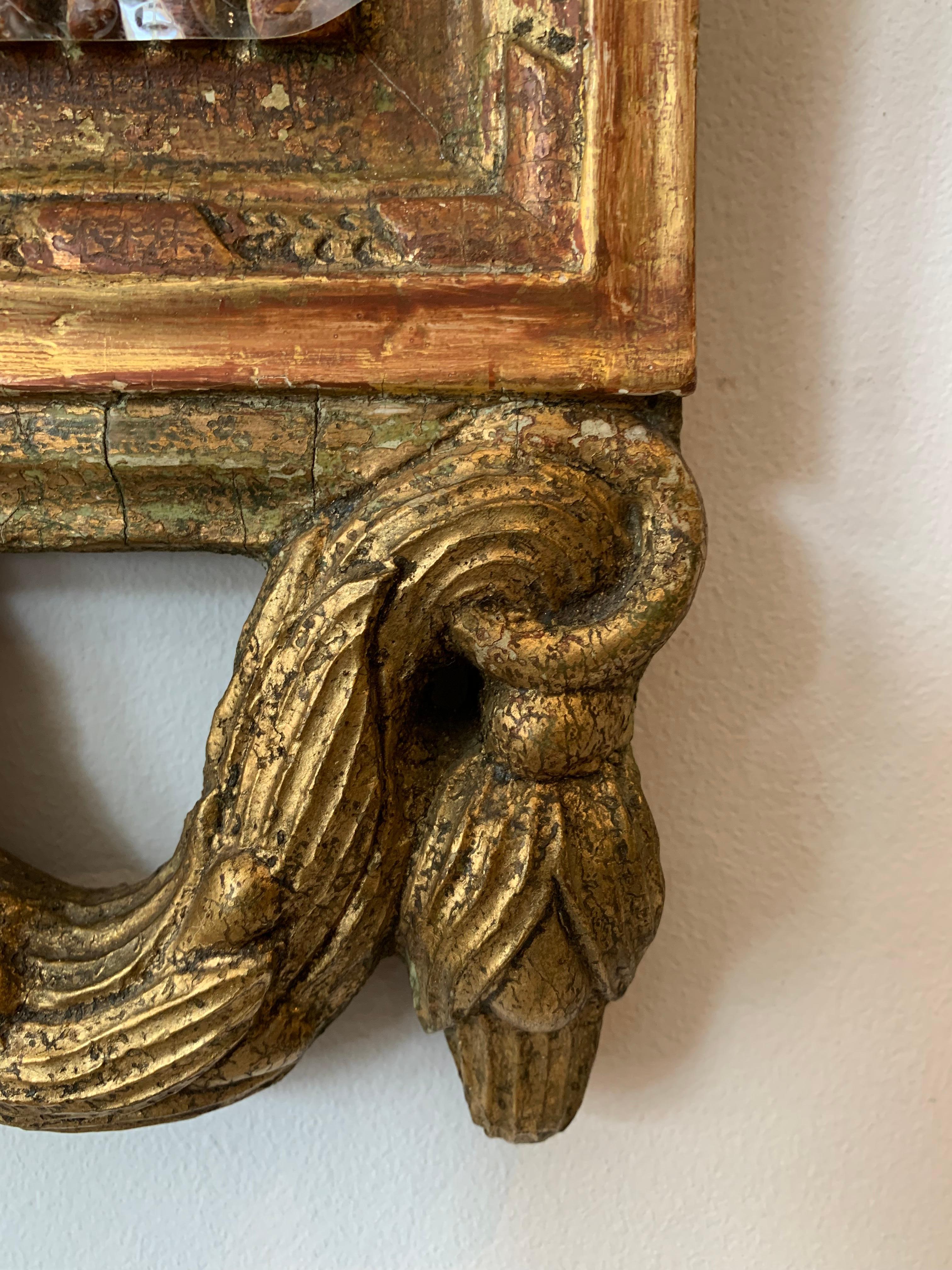 Circa 18th century Swedish gilt mirror with urn & swag decoration In Good Condition In London, GB