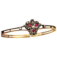 Bracciale Bangle in oro 14 carati con rubino e diamante da 1,10 carati, circa 1900