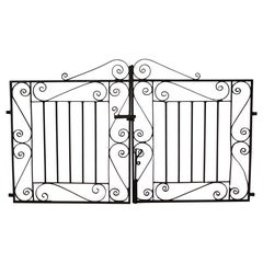 Circa 1900-1925 Pair of English Wrought Iron Garden or Driveway Gates