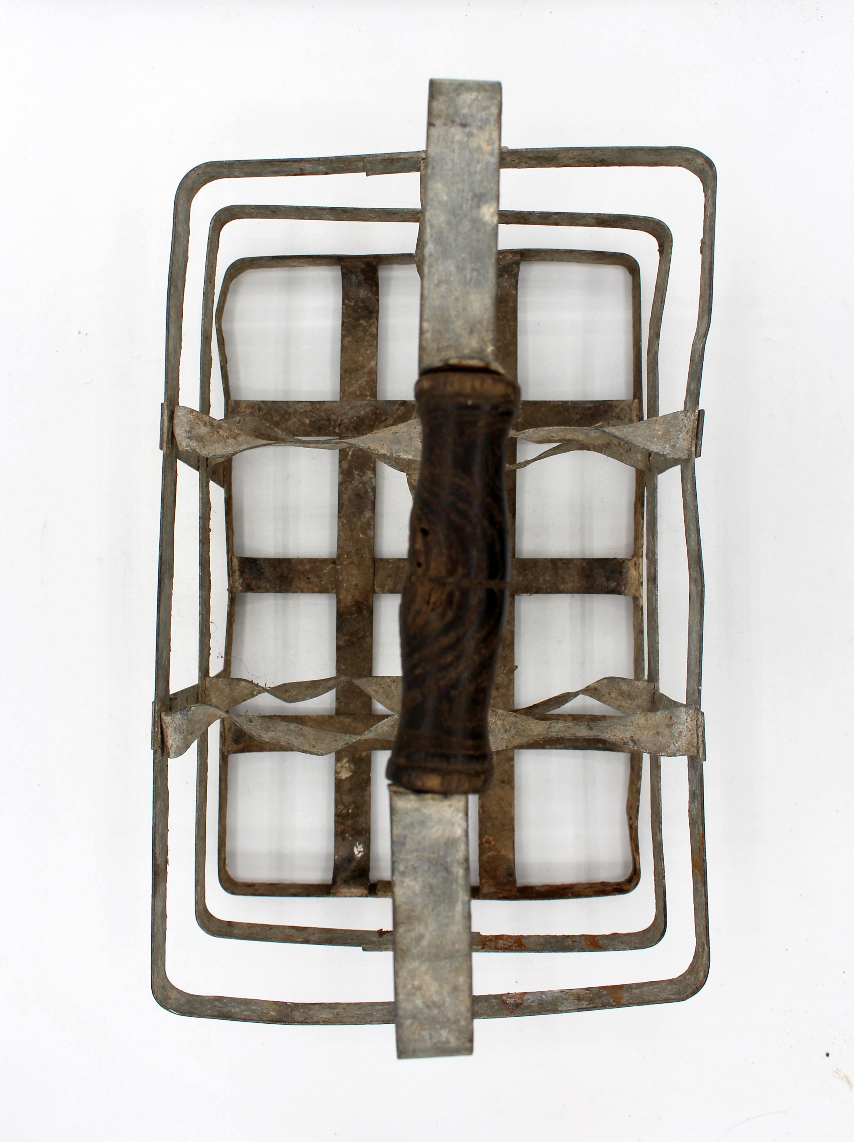 Rustic Circa 1900 6-Bottle Wine Carrier