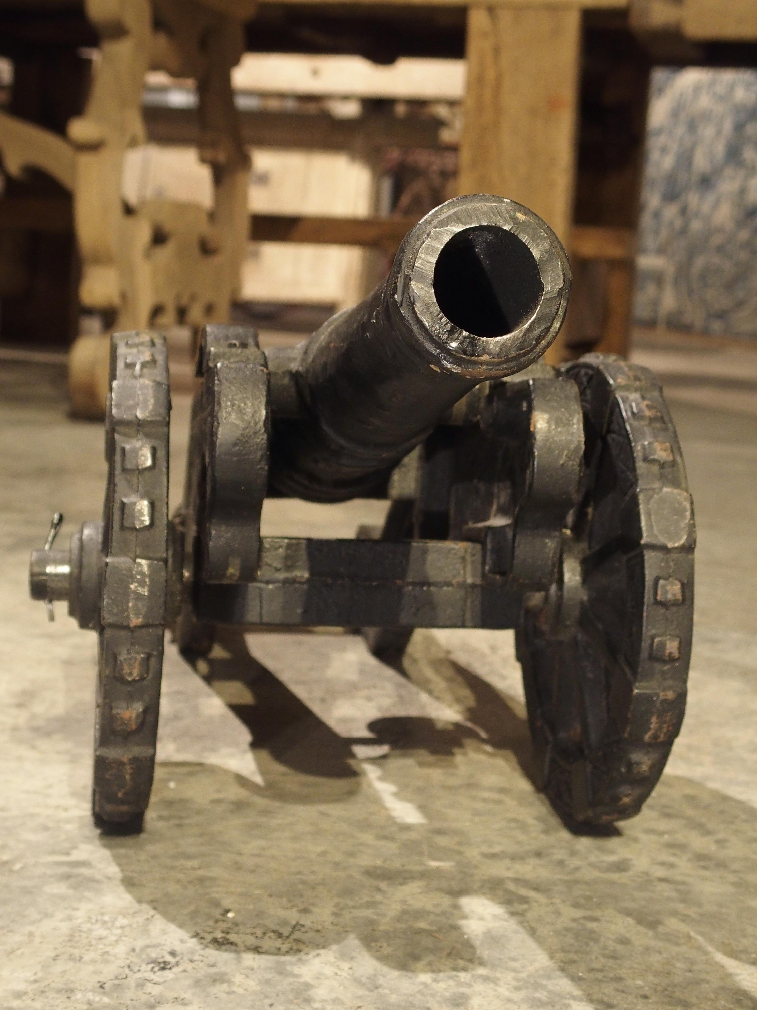 Cast Iron Cannon Model, circa 1900 In Good Condition In Dallas, TX