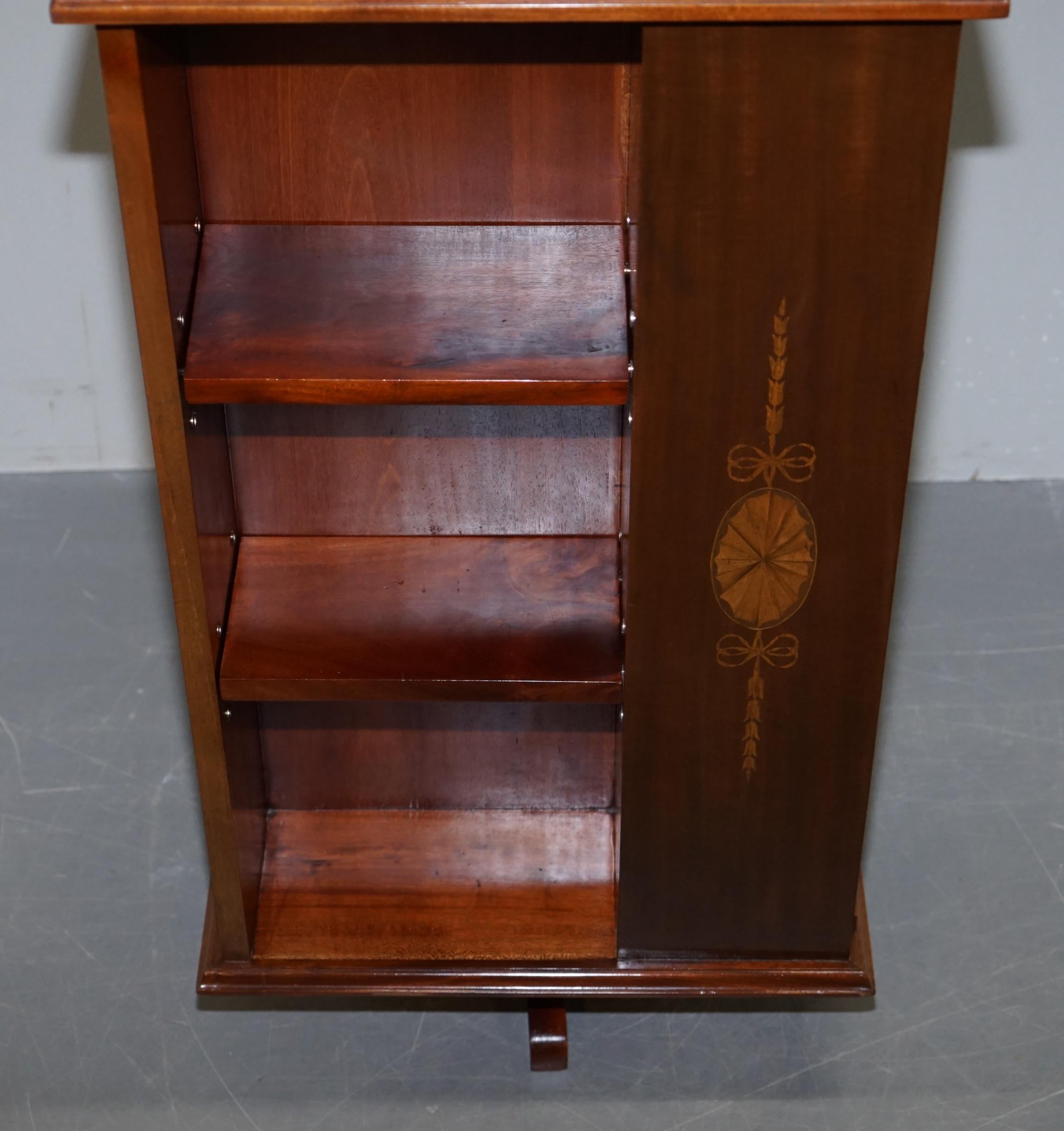 Edwardian Burr Walnut & Hardwood Revolving Bookcases Sheraton Inlaid, circa 1900 For Sale 11