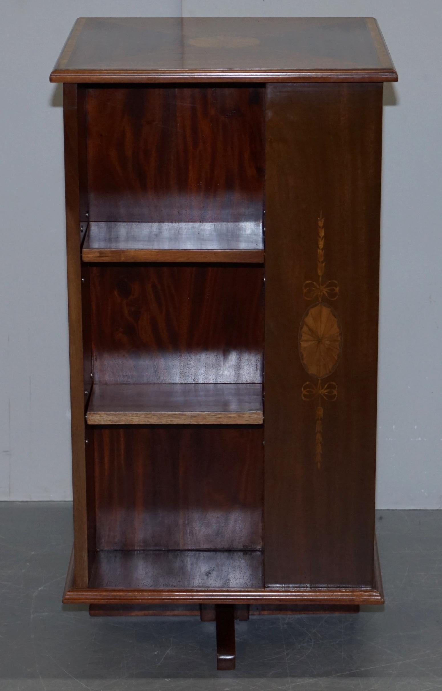 Edwardian Burr Walnut & Hardwood Revolving Bookcases Sheraton Inlaid, circa 1900 For Sale 13