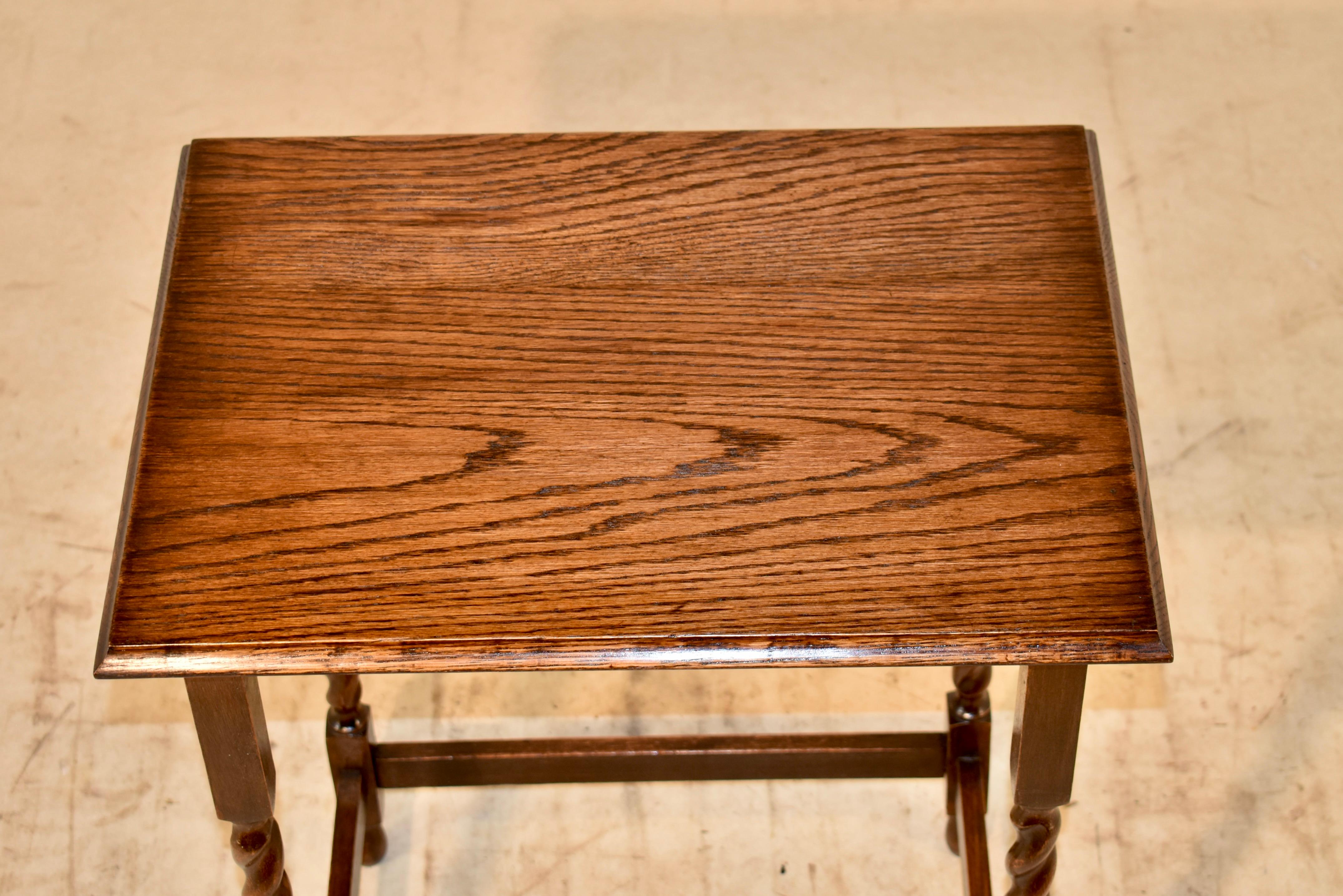 Circa 1900 Edwardian Oak Side Table For Sale 2