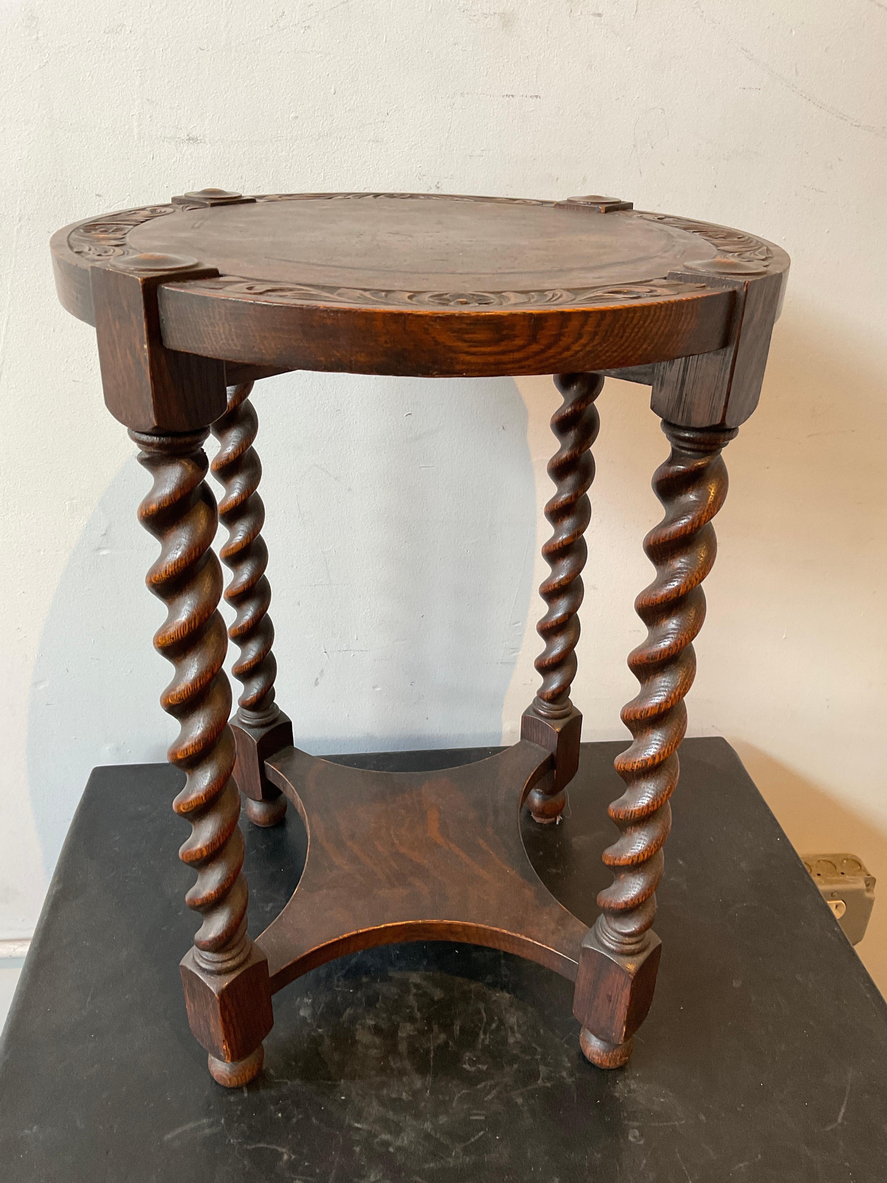 Circa 1900 English Barley Twist Drink Table In Good Condition For Sale In Tarrytown, NY