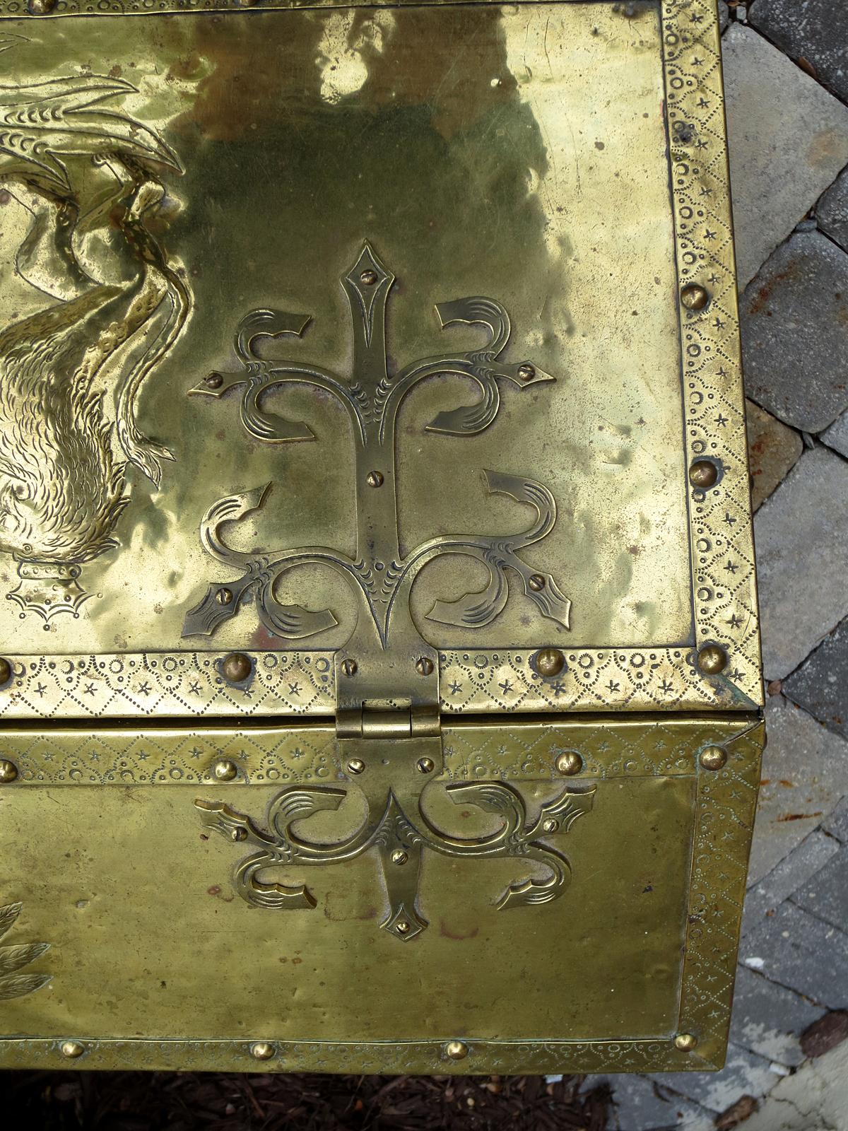 English Brass Trunk with Crests, Lion Pulls, and Wooden Interior, circa 1900 4