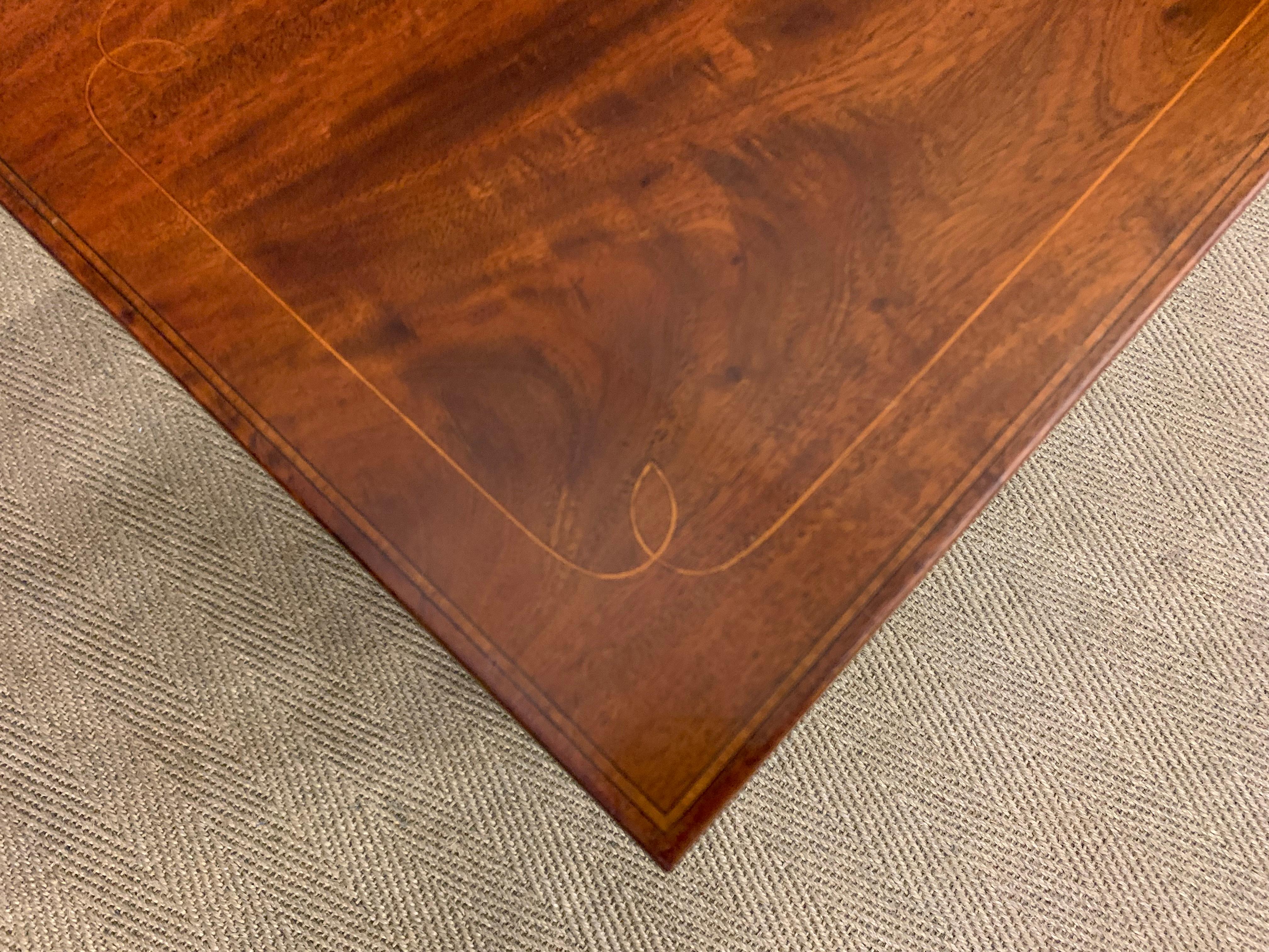 CIRCA 1900 Englisch Edwardian Periode Satz von 4 Nesting Tables im Angebot 4