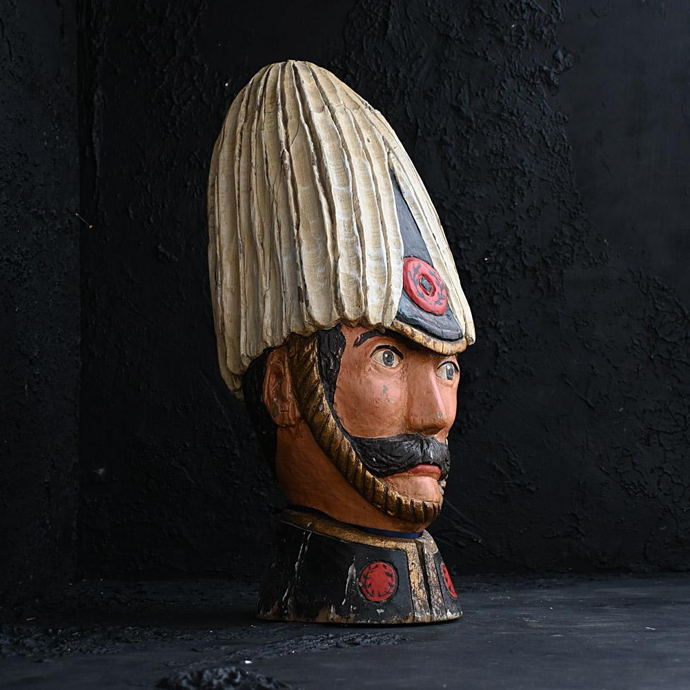 Victorien tardif Circa 1900 Anglais forain buste en bois sculpté à la main en vente