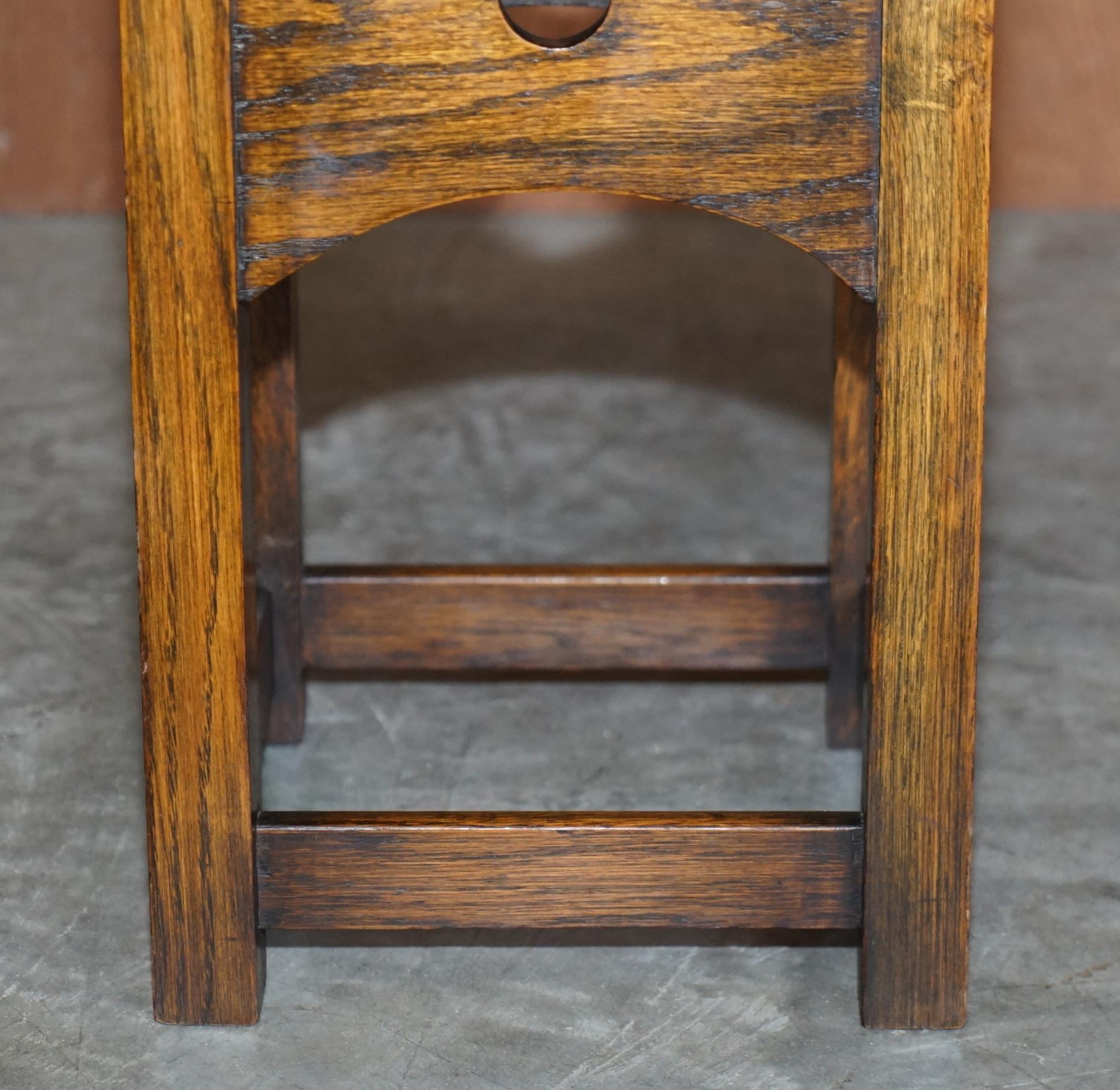 Early 20th Century Circa 1900 English Oak Arts & Crafts Side End Lamp Wine Table or Plant Stand For Sale