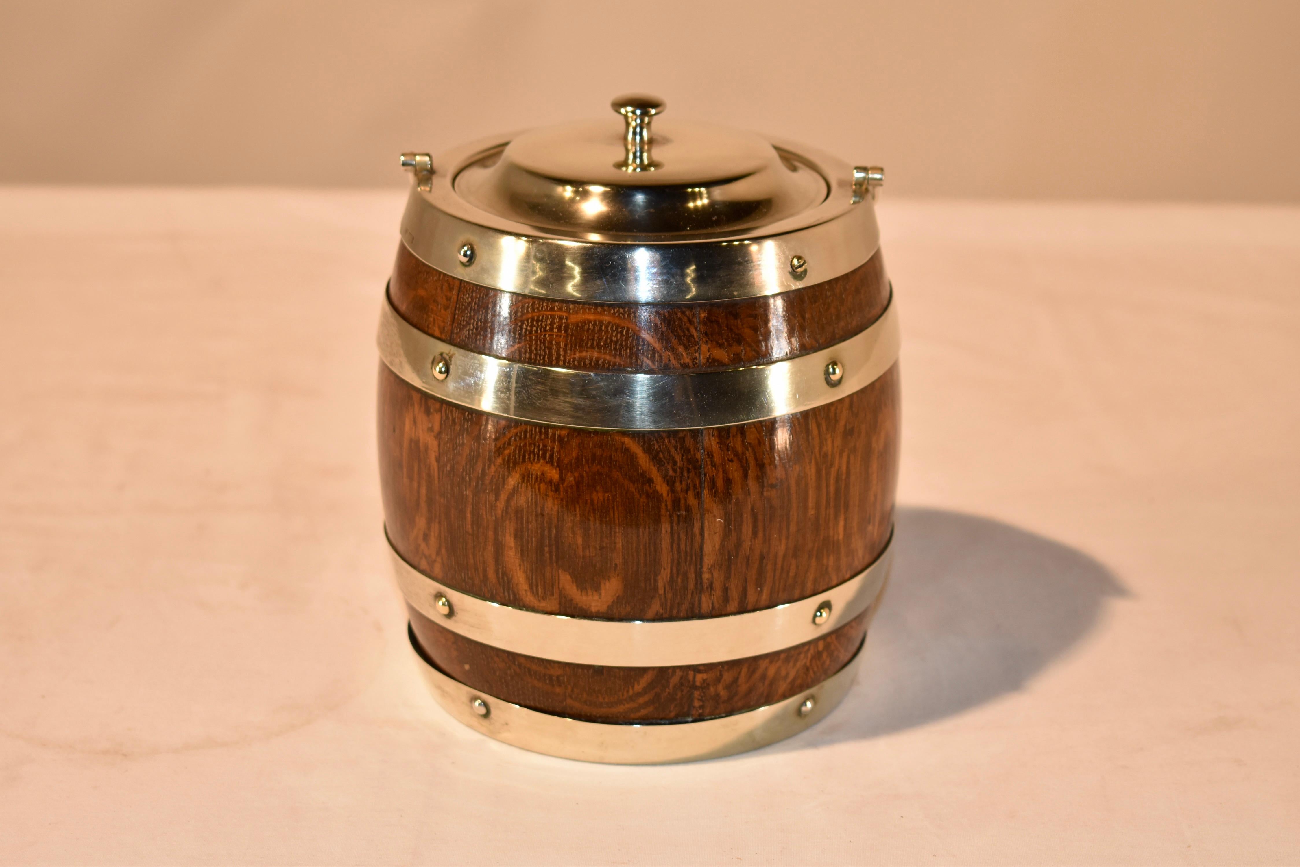 Silver Plate Circa 1900 English Oak Banded Biscuit Barrel