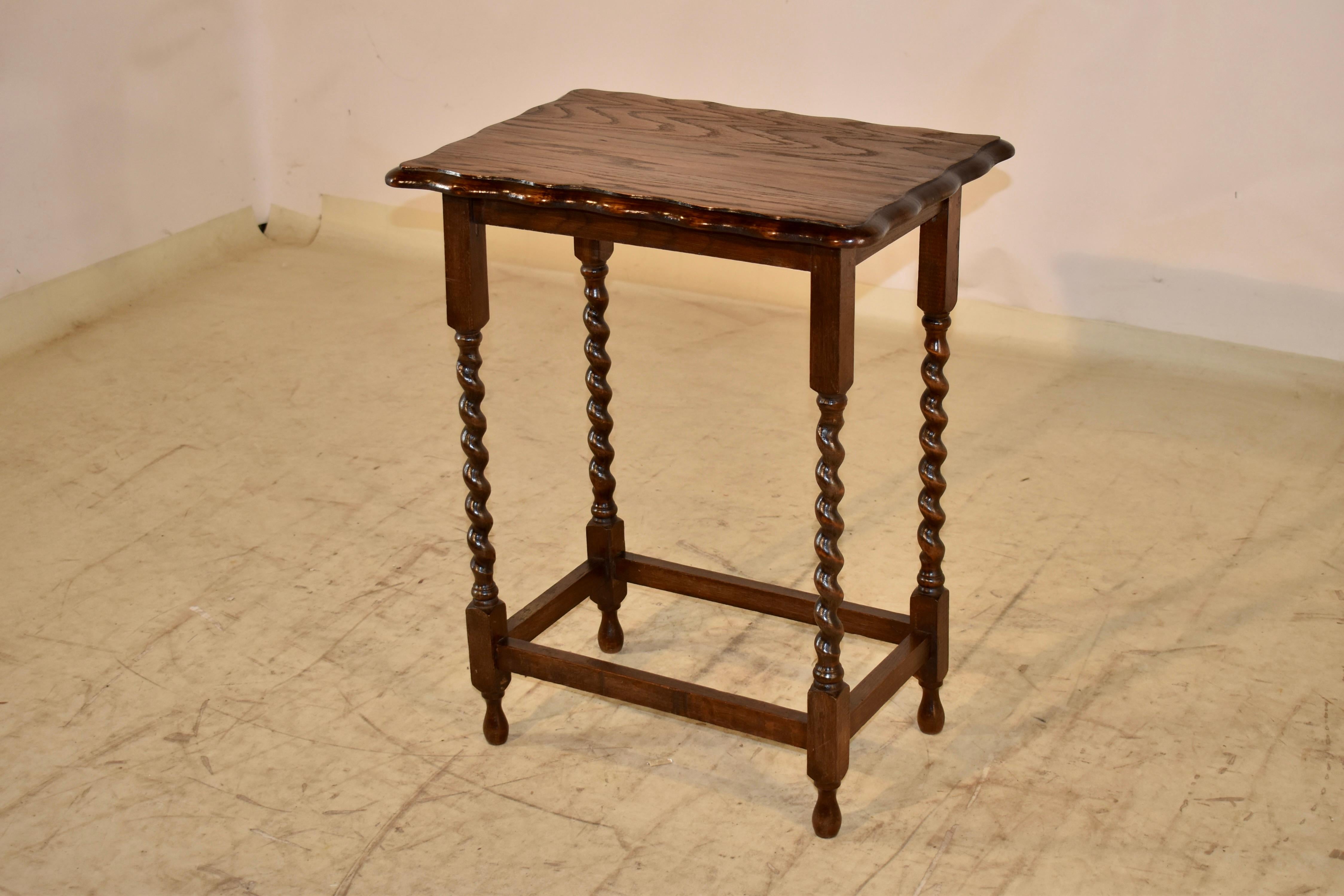 Circa 1900 Mesa auxiliar inglesa de roble Eduardiano en venta