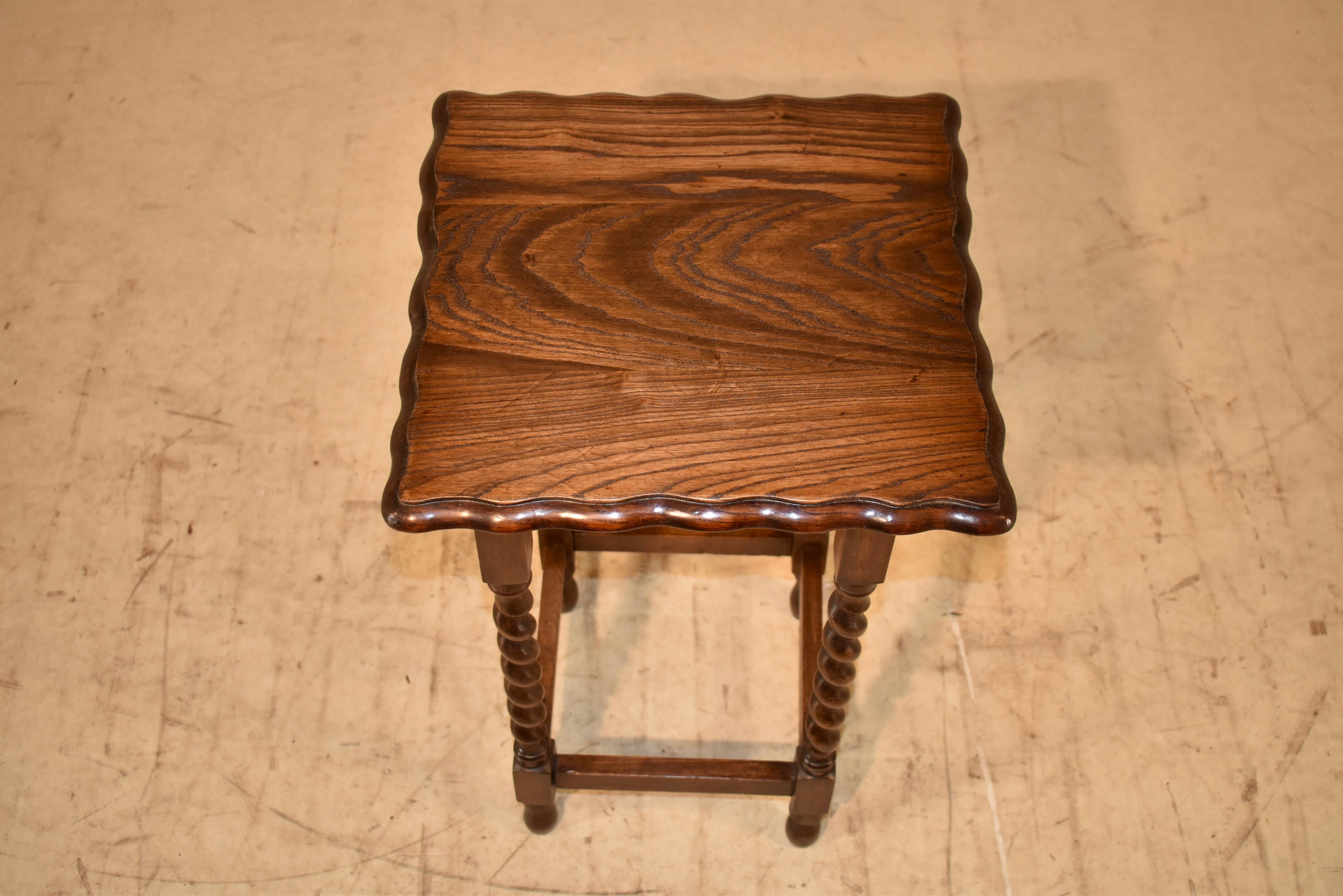 Early 20th Century Circa 1900 English Oak Side Table