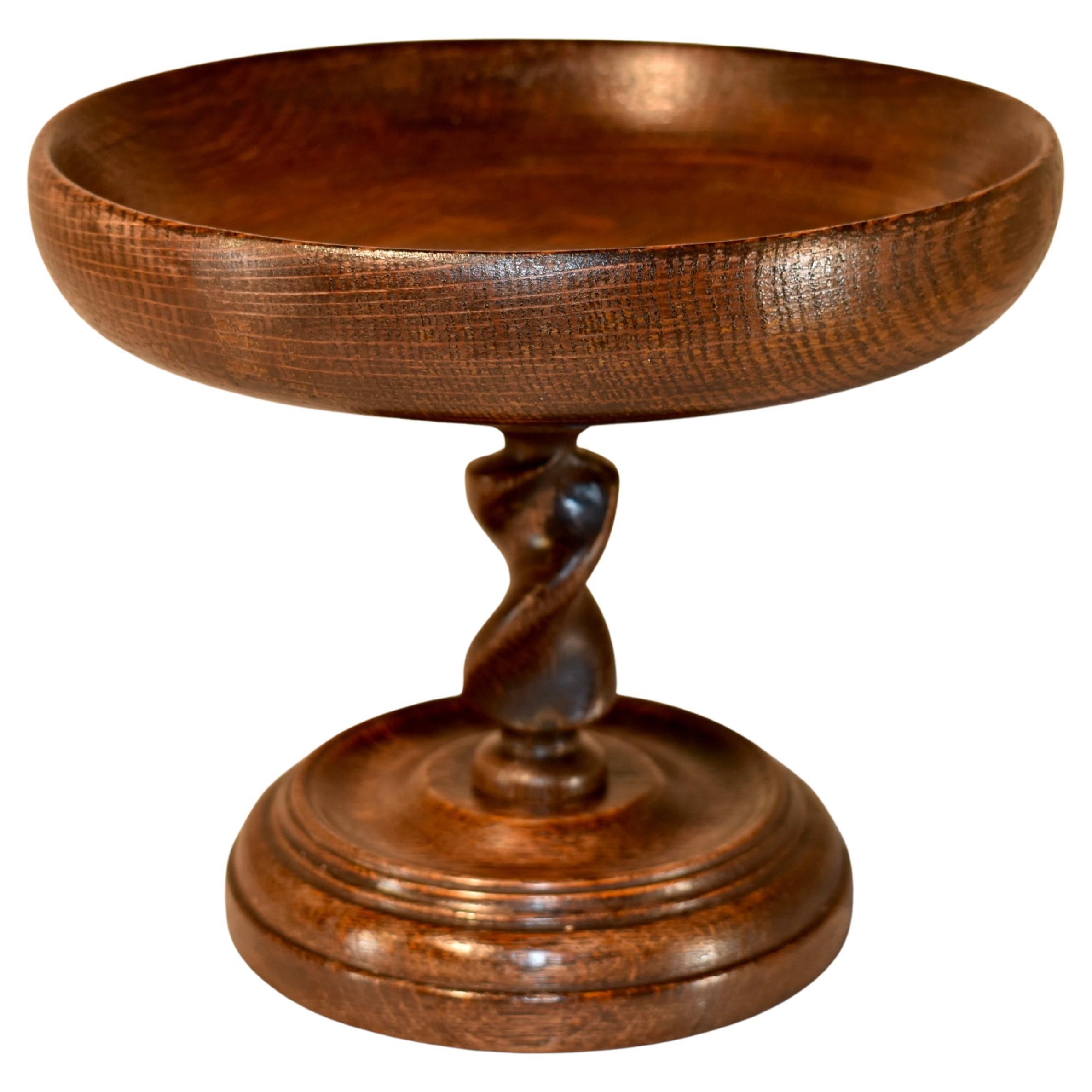 Vers 1900 Compote tournée en Oak Oak anglais