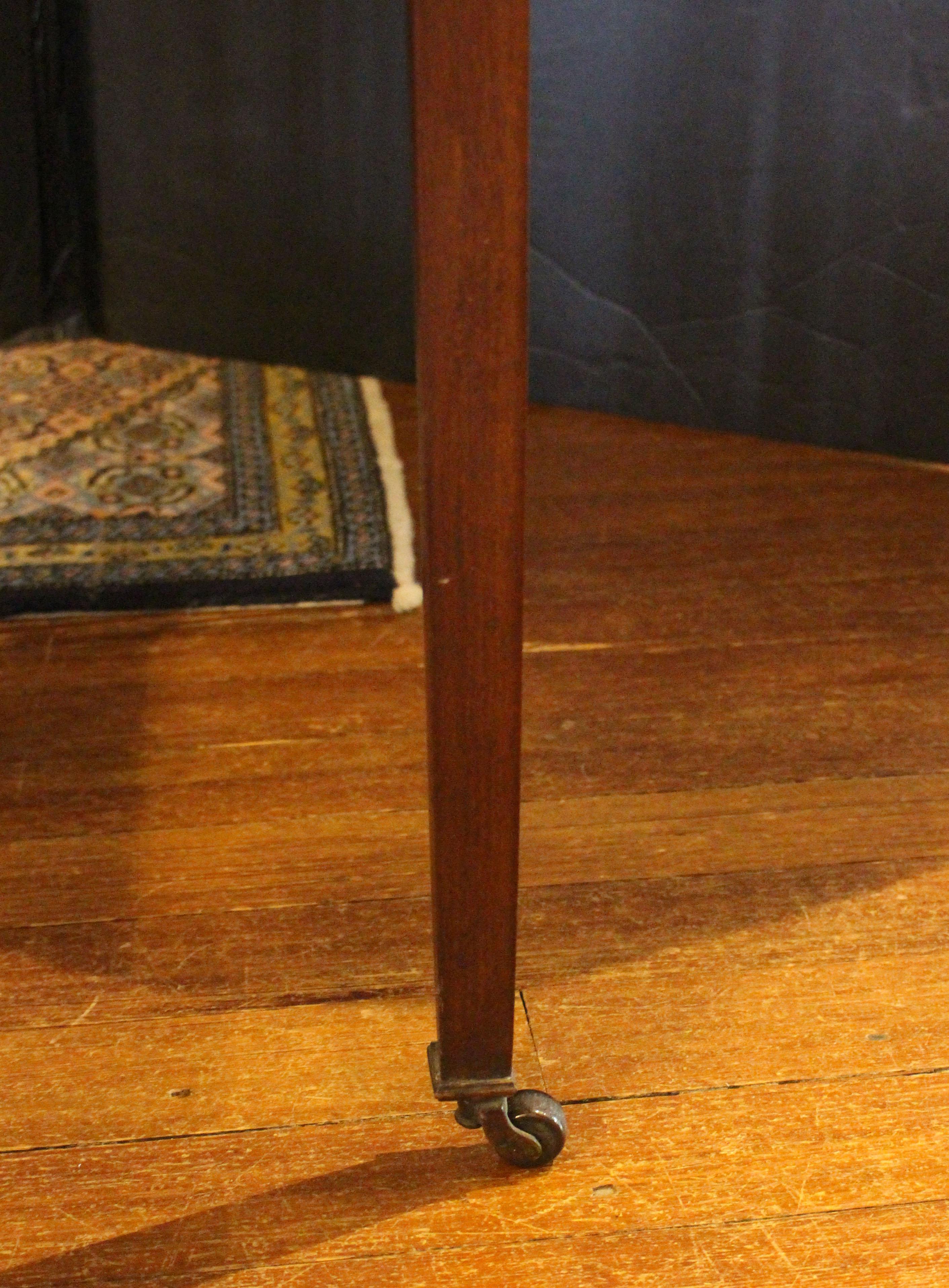 20ième siècle Table Sutherland anglaise datant d'environ 1900 en vente
