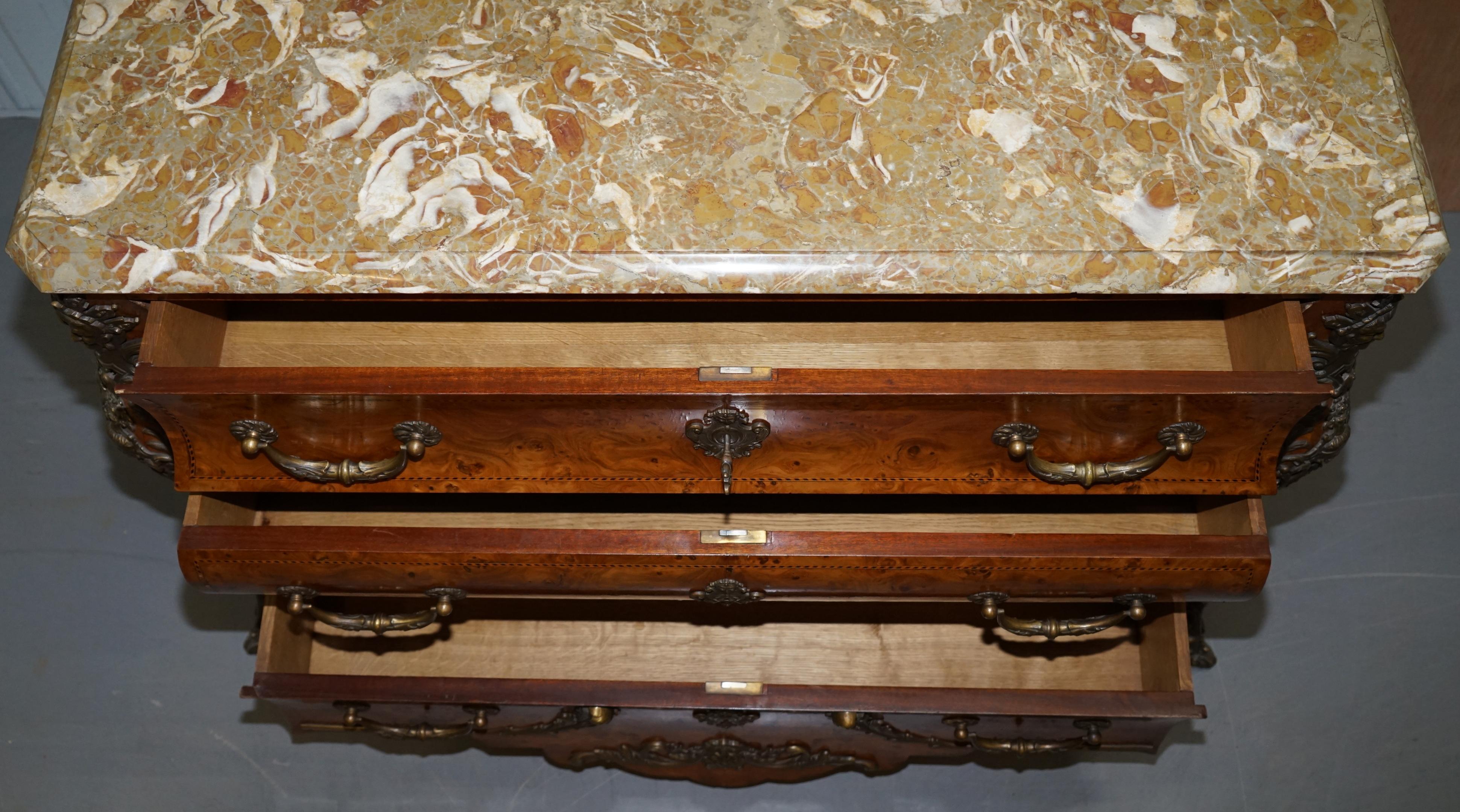 French Burr Walnut Bronze Fittings Marble-Top Bombe Chest of Drawers, circa 1900 12