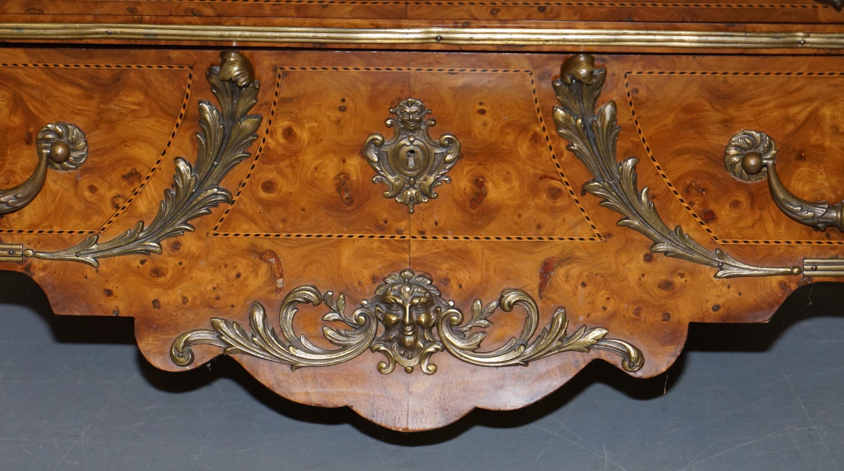 French Burr Walnut Bronze Fittings Marble-Top Bombe Chest of Drawers, circa 1900 2