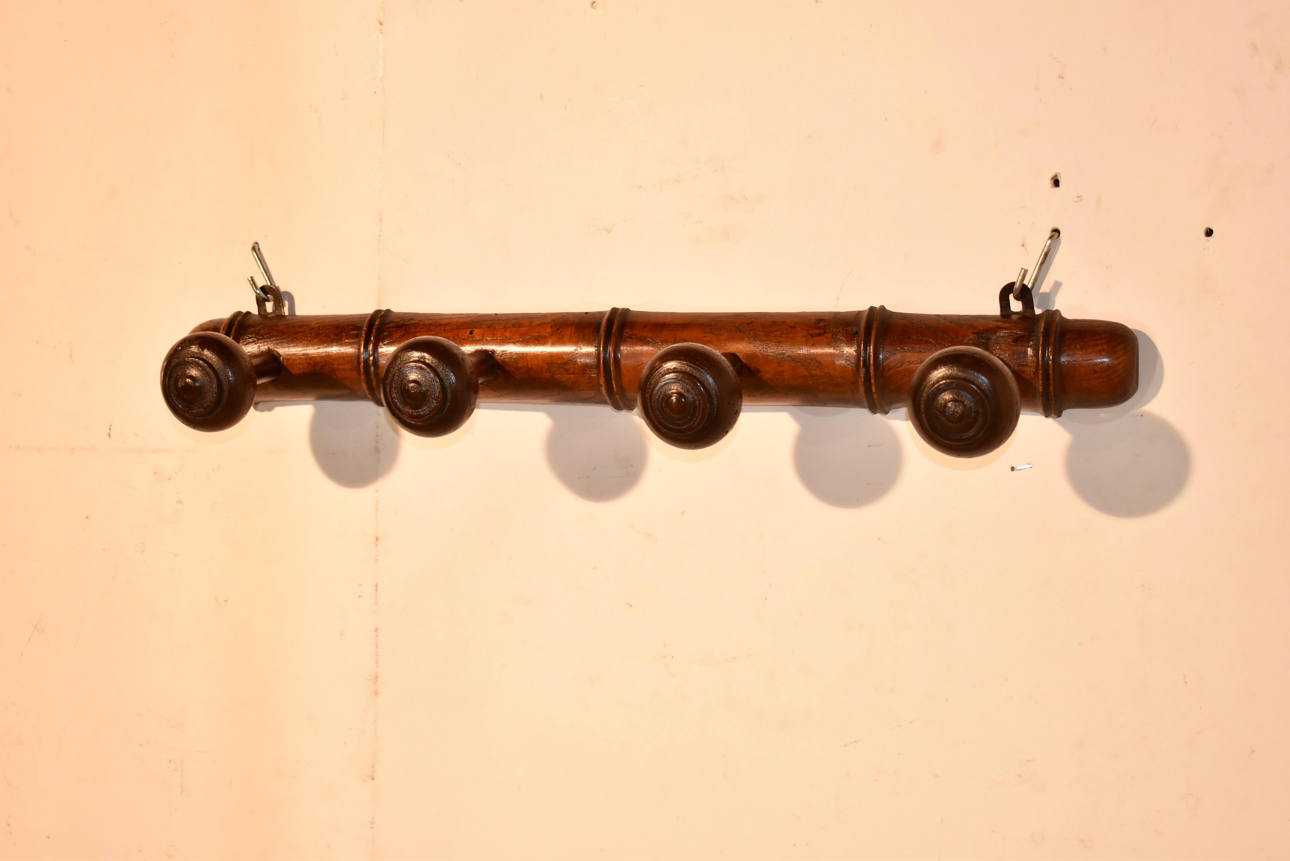 CIRCA 1900 Französisch Ulme Hut oder Kleiderständer (Art nouveau) im Angebot