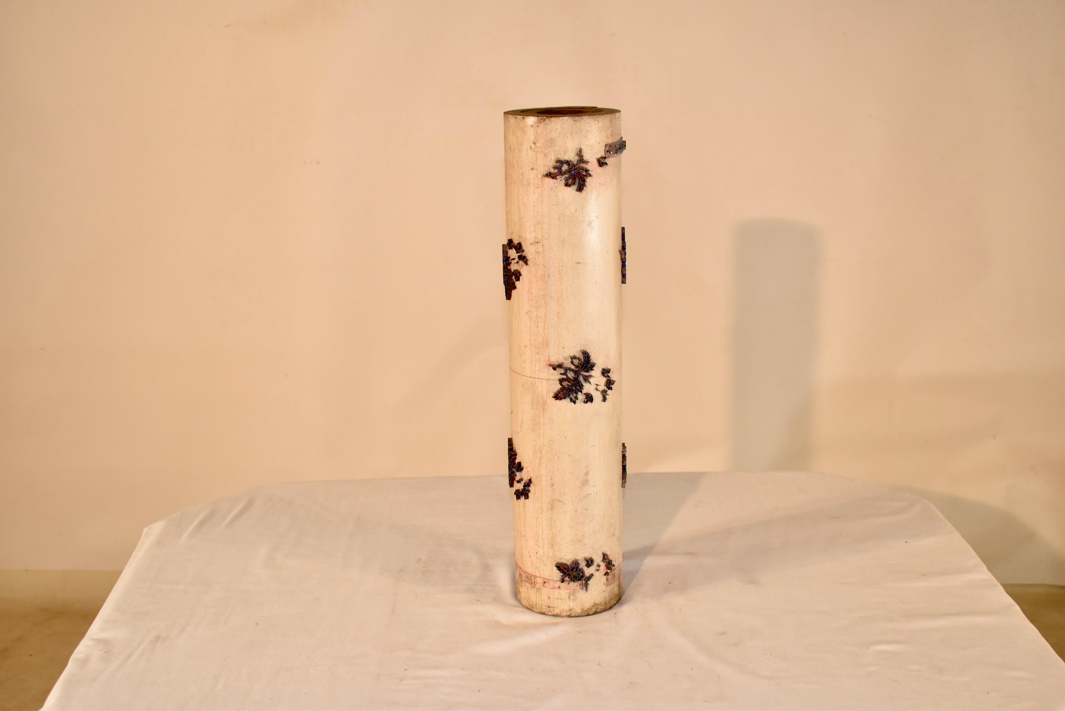 Circa 1900 French Wallpaper Printing Roll In Good Condition For Sale In High Point, NC