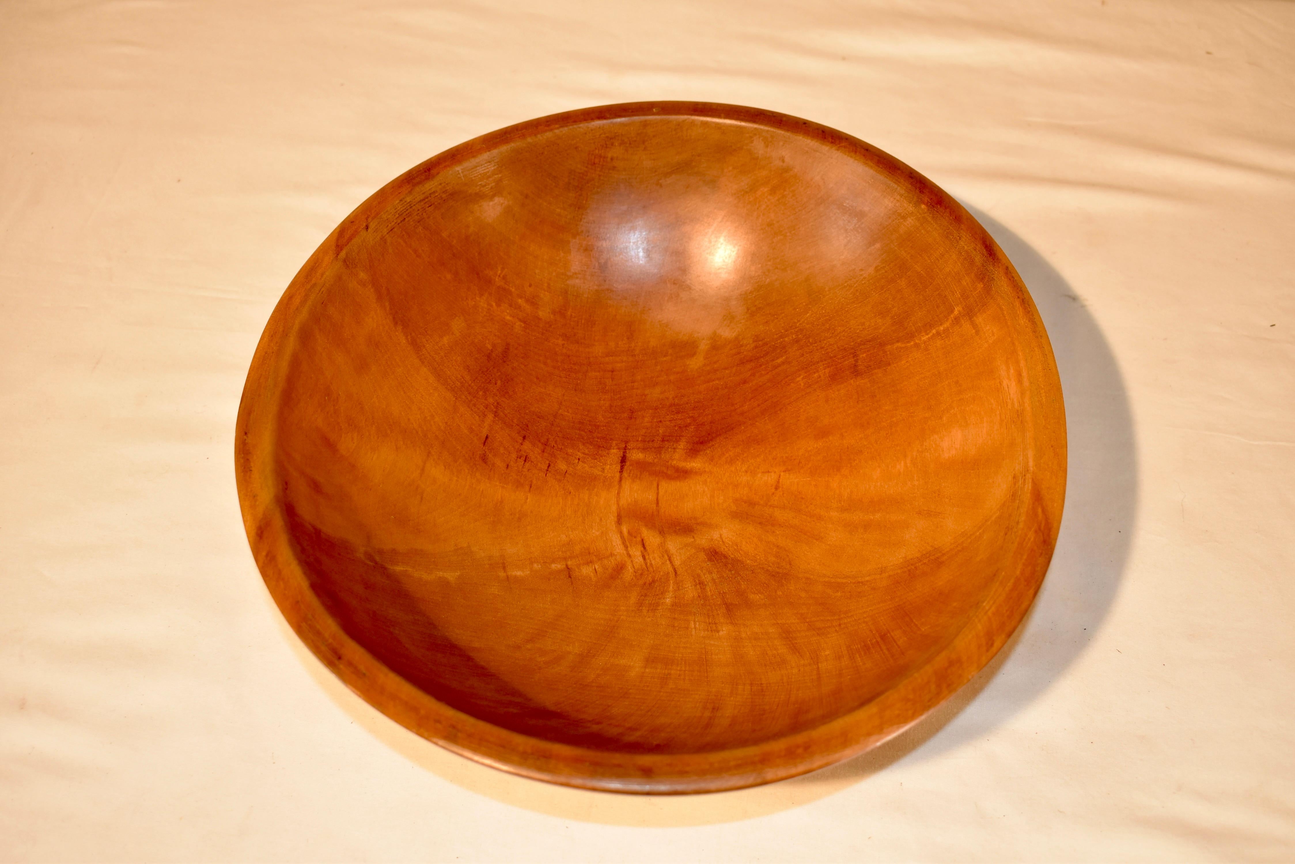 Circa 1900 Hand Turned Maple Bowl For Sale 1
