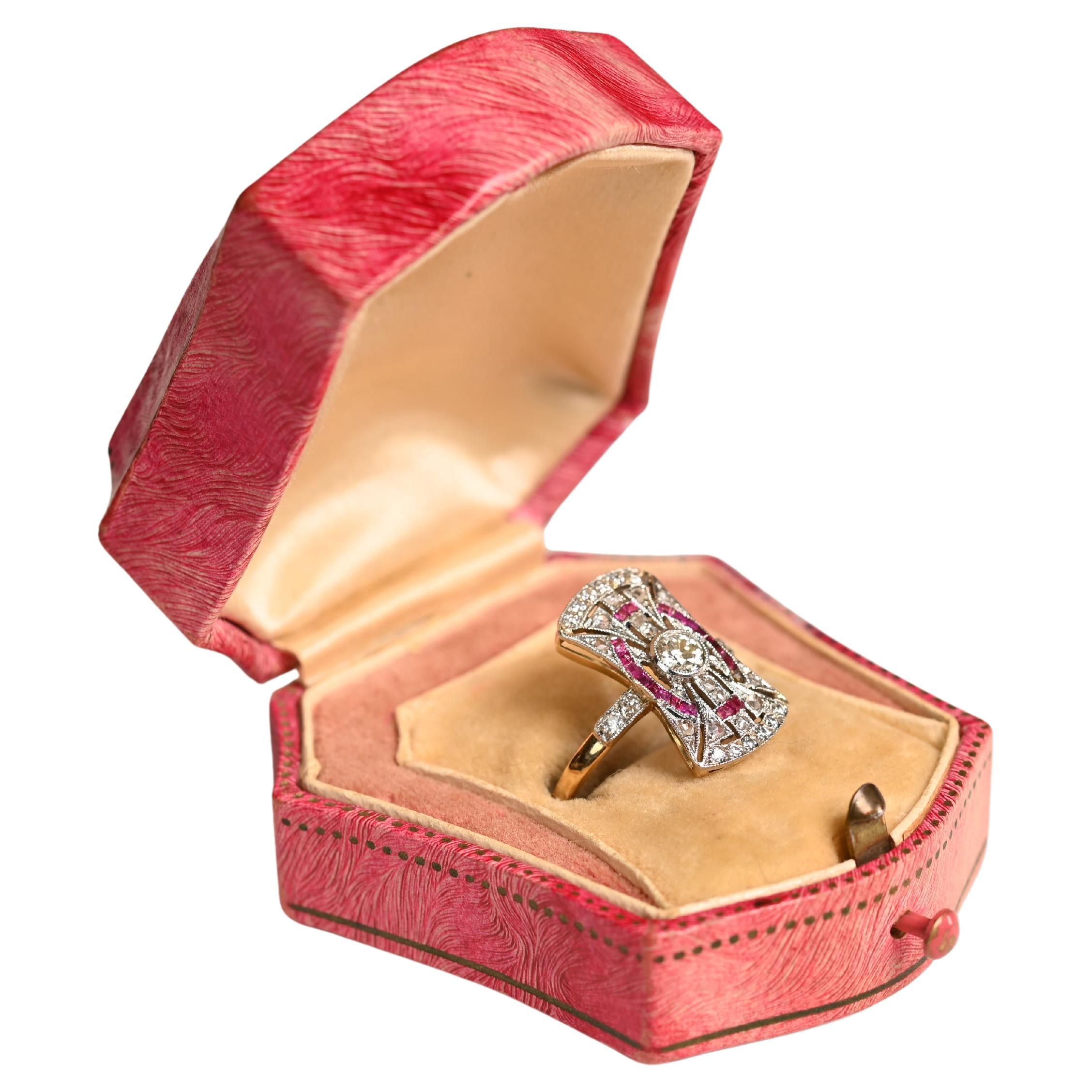 Circa 1900 Jewelry, Antique (Approx 0.20-Carats) Diamond Ring, 18k Yellow Gold