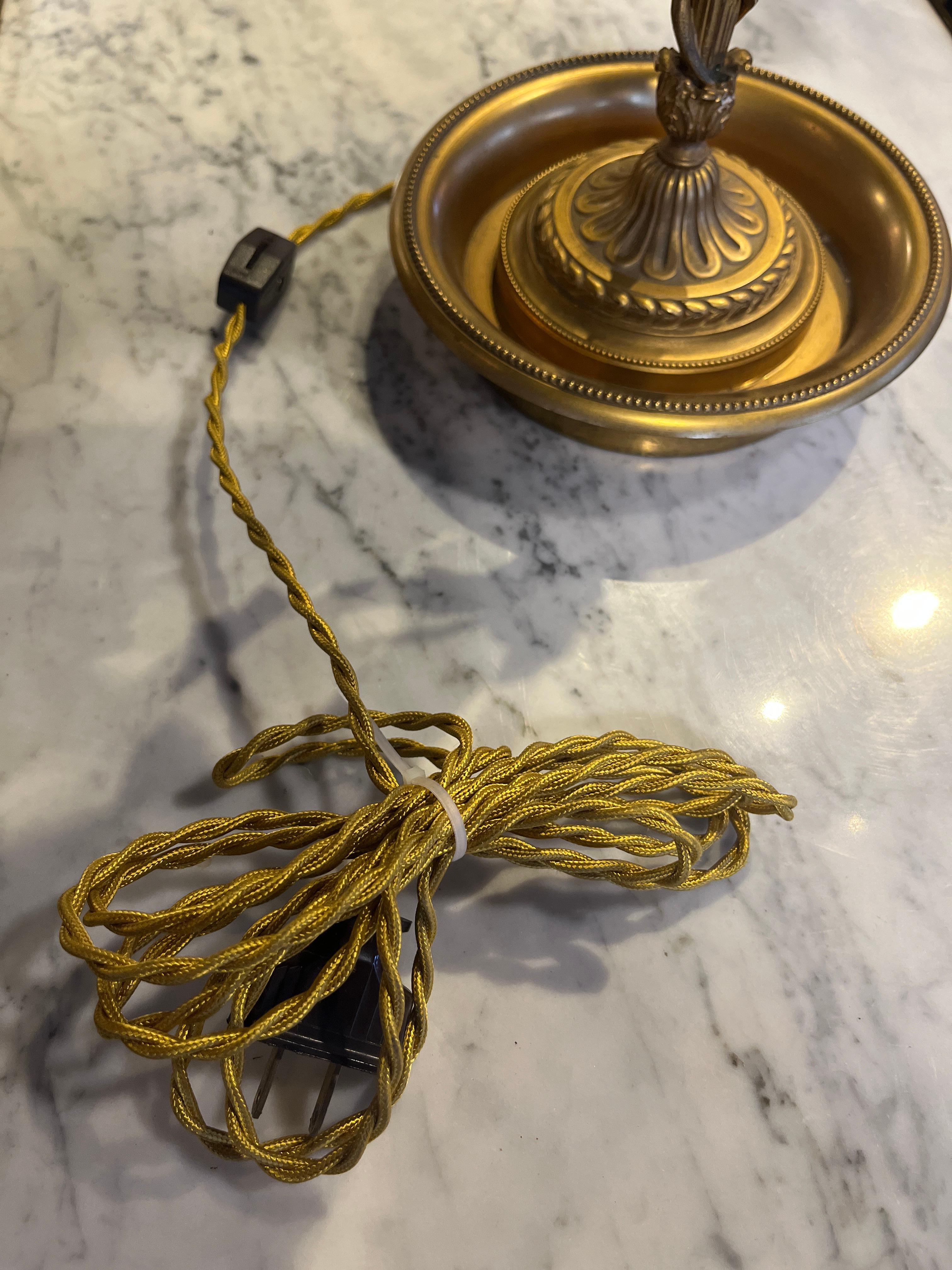 Circa 1900 Louis XVI Style Bouillotte Lamp In Good Condition For Sale In Scottsdale, AZ