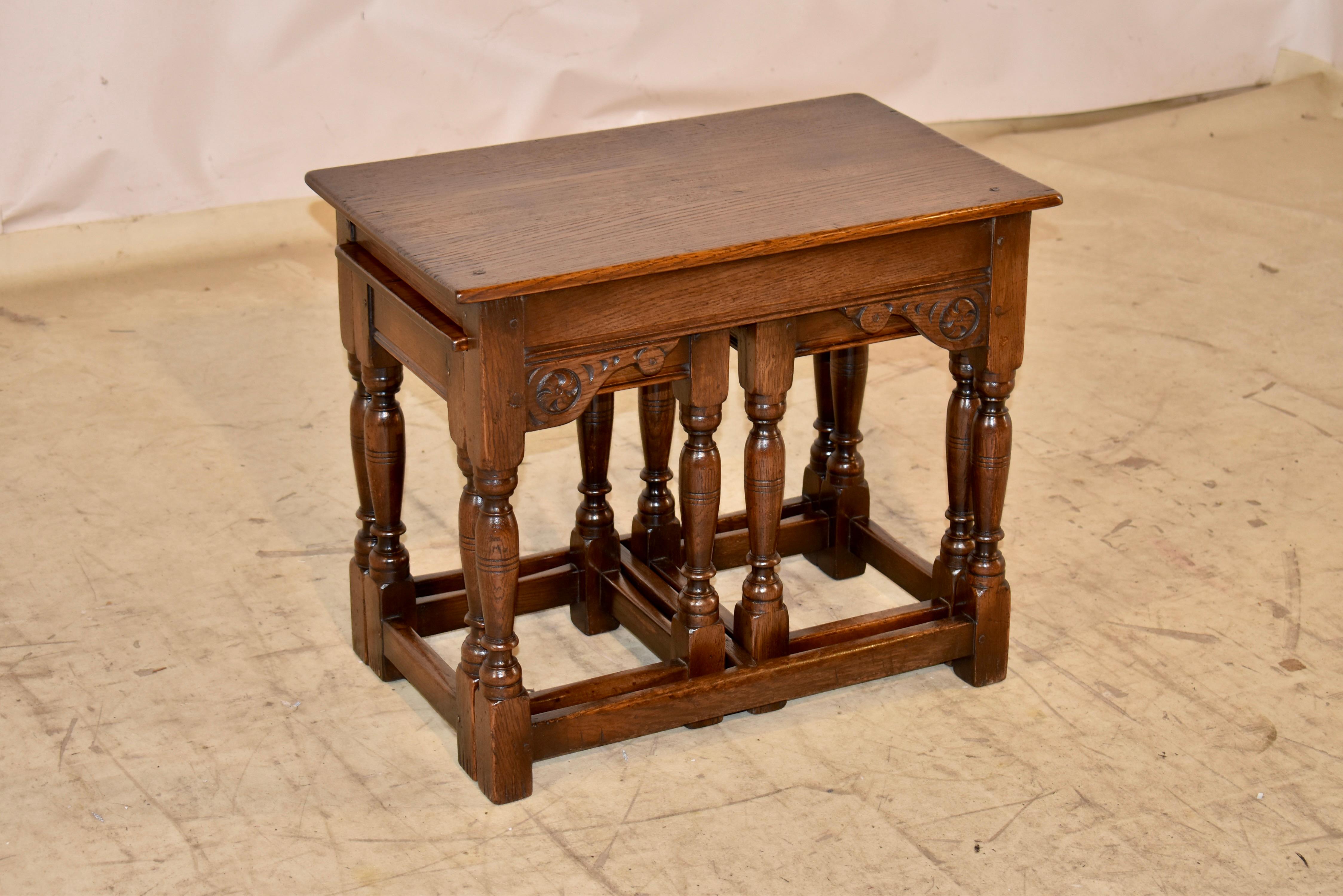 Edwardian Circa 1900 Set of Three Oak Nesting Tables For Sale