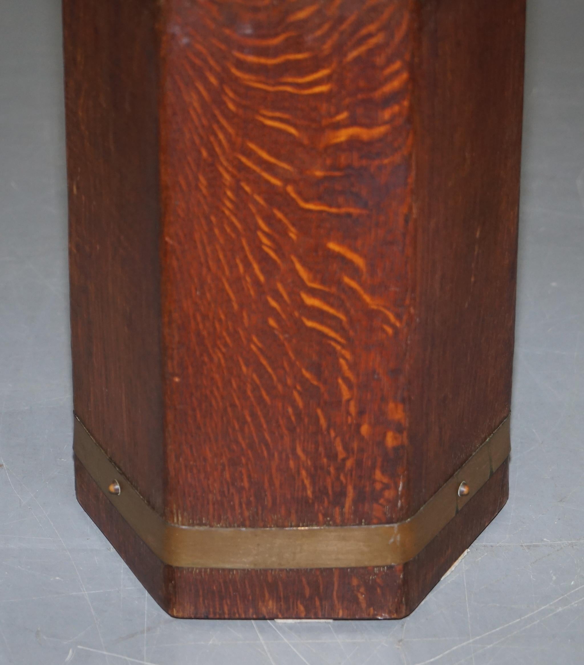 Early 20th Century Stamed R.a.Lister & Co Ltd Dursley England Oak Stick Umbrella Stand, circa 1900