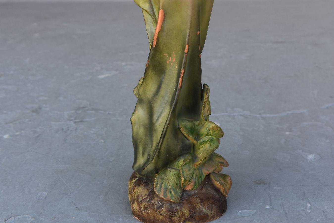Estatuilla Art Nouveau 