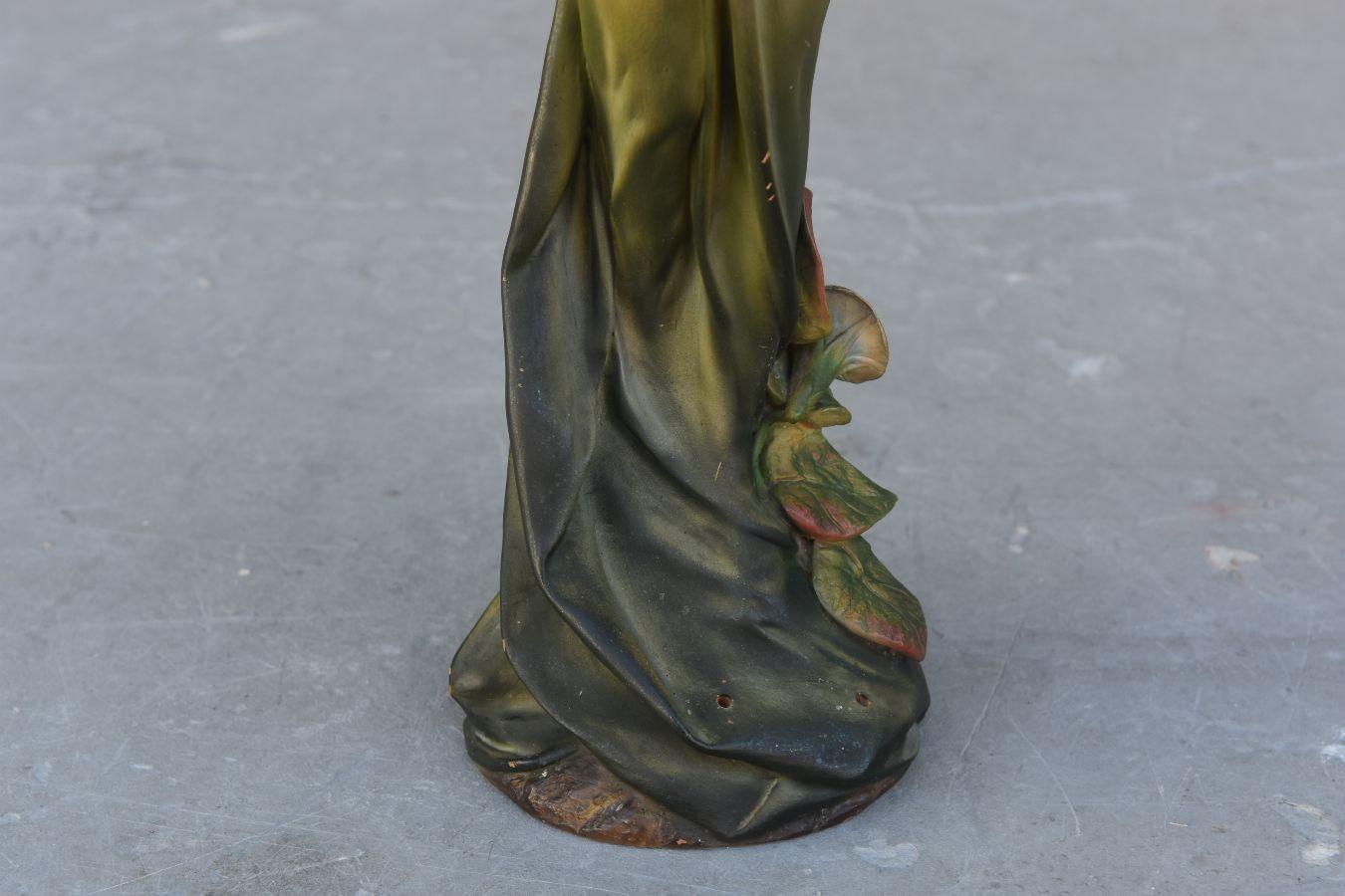 Estatuilla Art Nouveau 