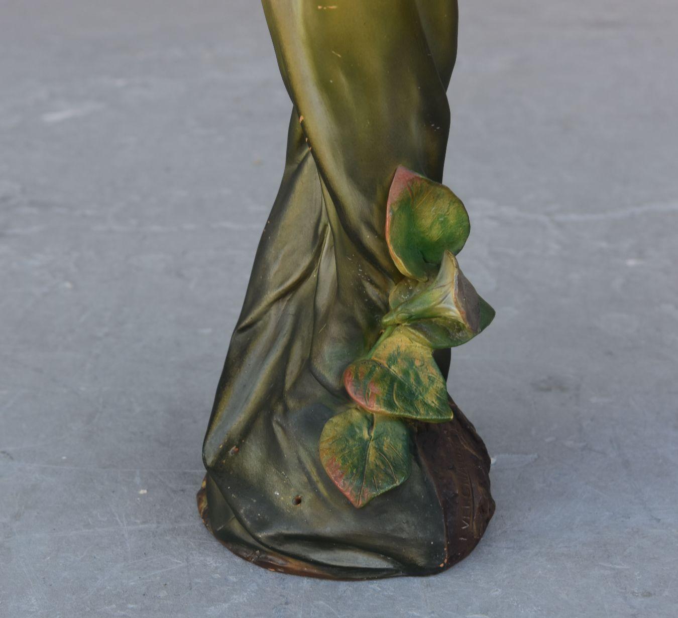 Estatuilla Art Nouveau 