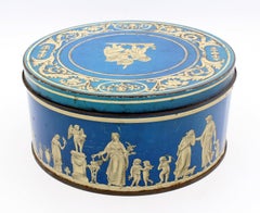 Scatola per biscotti "Wedgewood" in diaspro blu di Huntley & Palmers, circa 1900