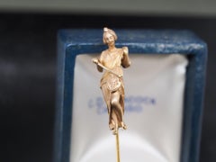 Circa 1900s 14K Yellow Gold Woman Playing Violin Stick Pin